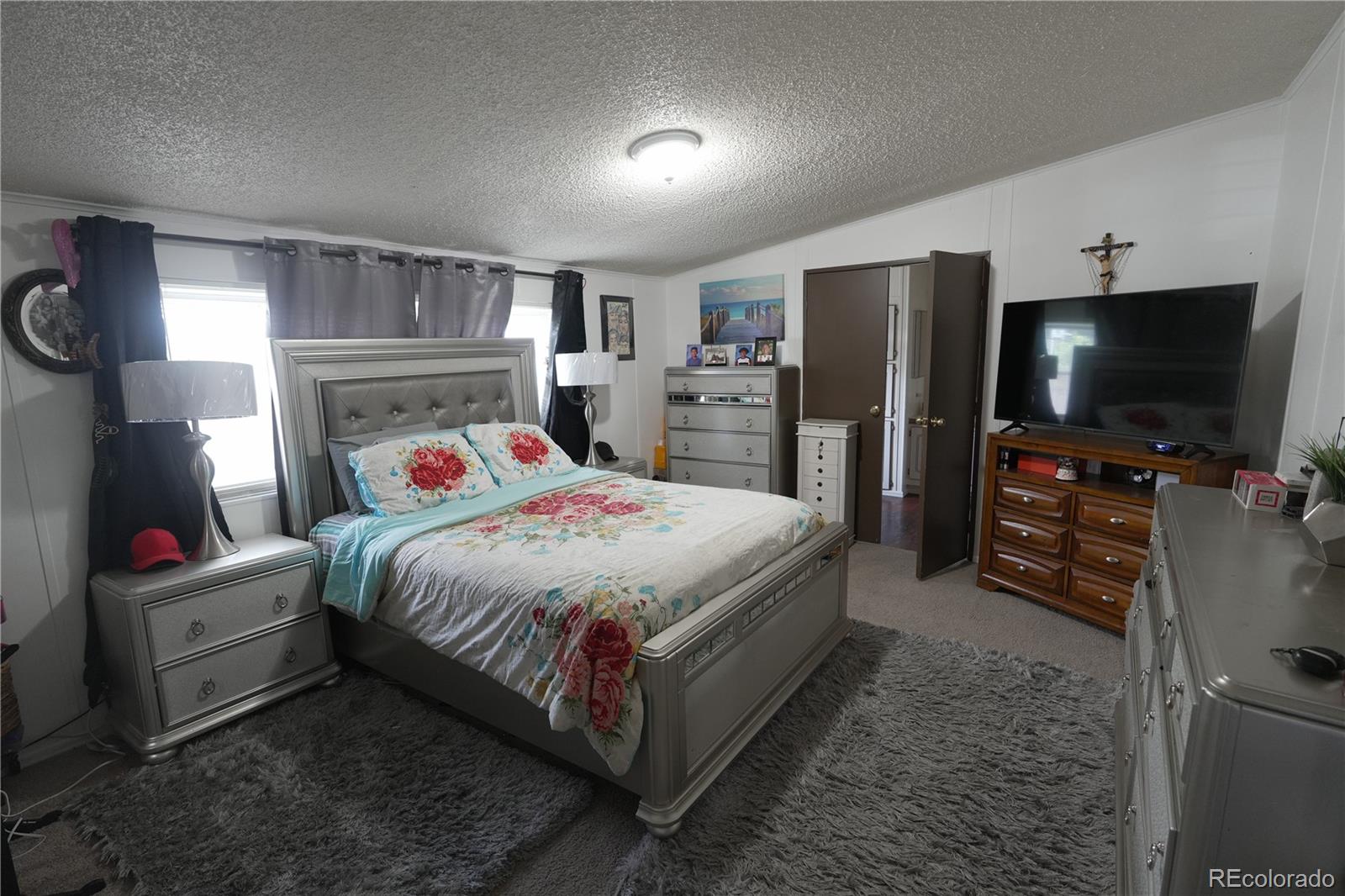 MLS Image #9 for 8391  garfield circle,denver, Colorado
