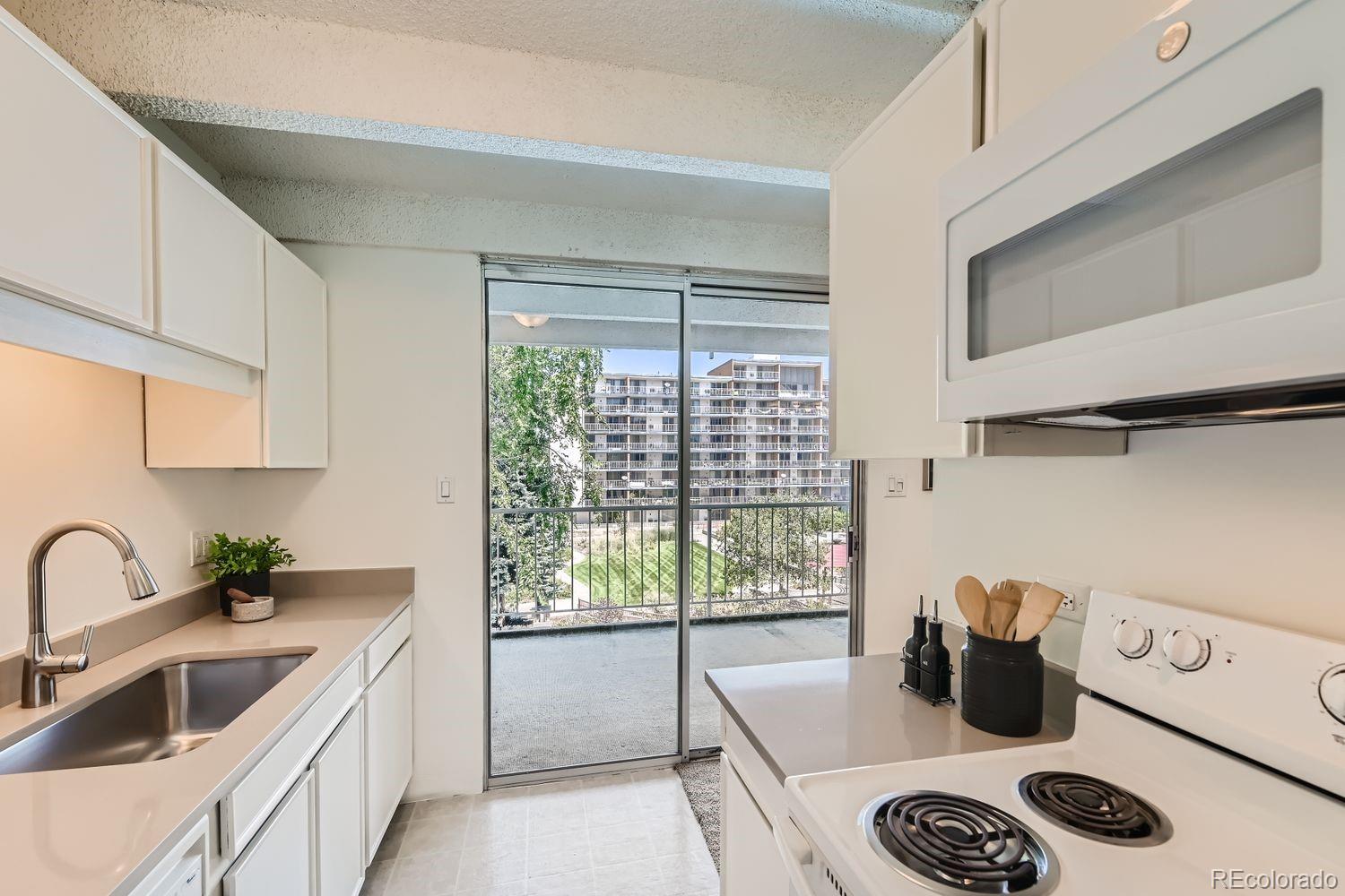 MLS Image #6 for 4801 e 9th avenue 301s,denver, Colorado