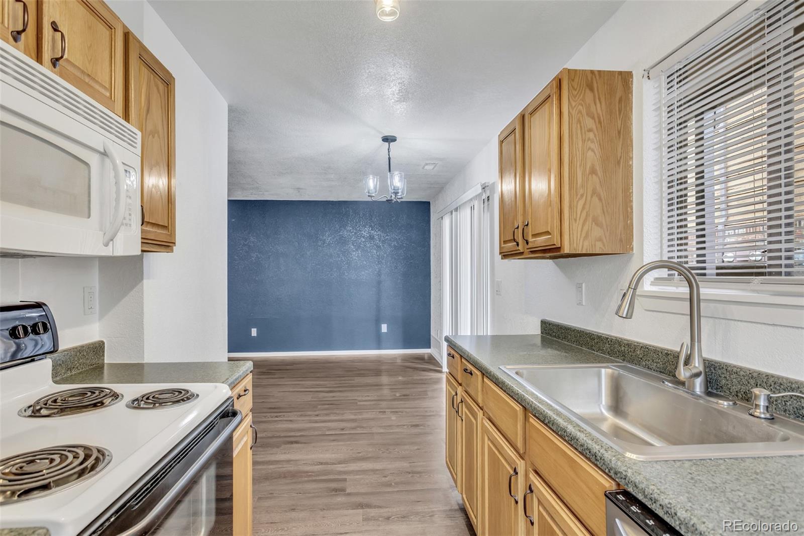 MLS Image #3 for 2277 s buckley road 102,aurora, Colorado