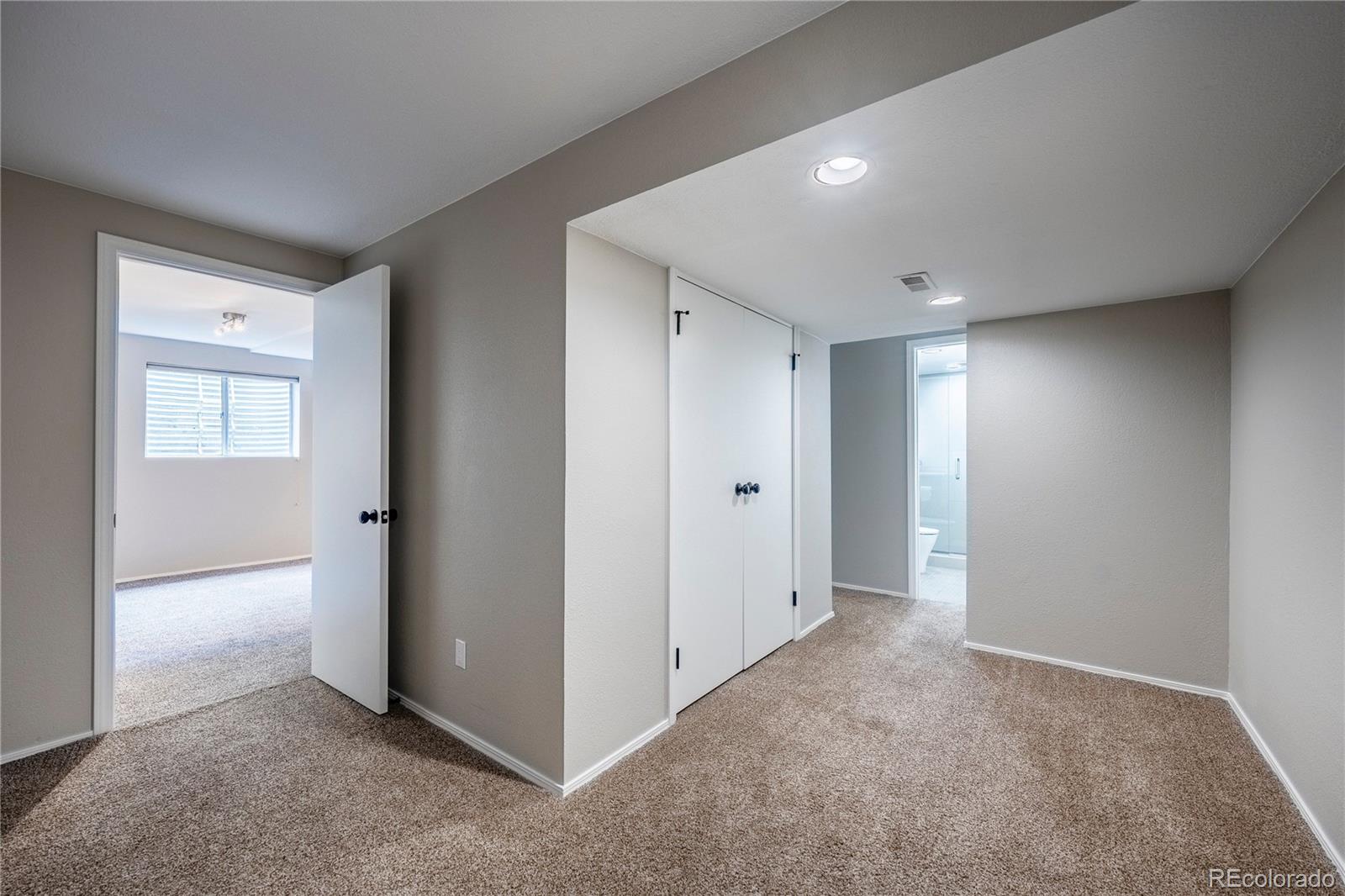 MLS Image #18 for 7576 e long avenue,centennial, Colorado