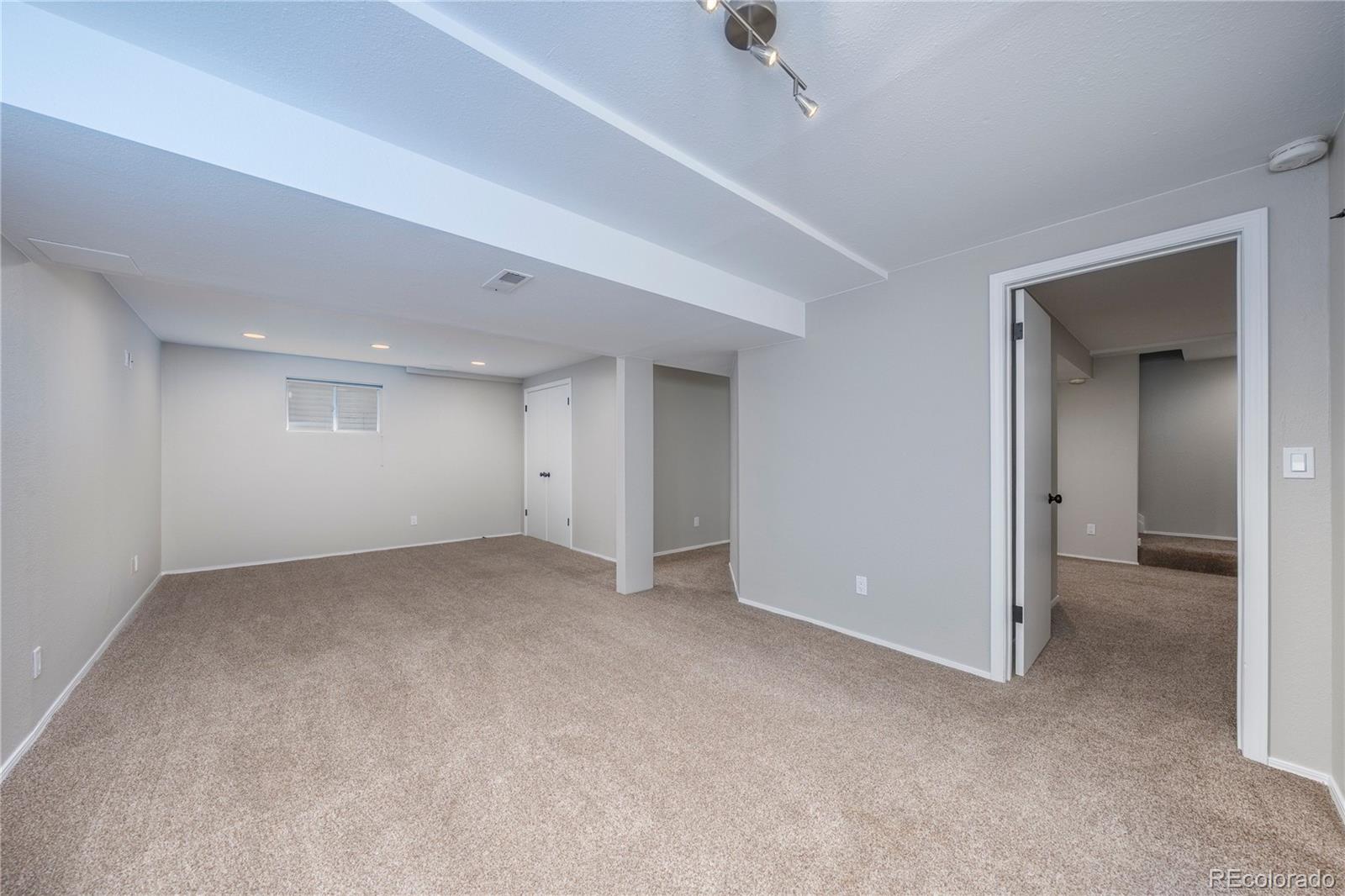 MLS Image #19 for 7576 e long avenue,centennial, Colorado