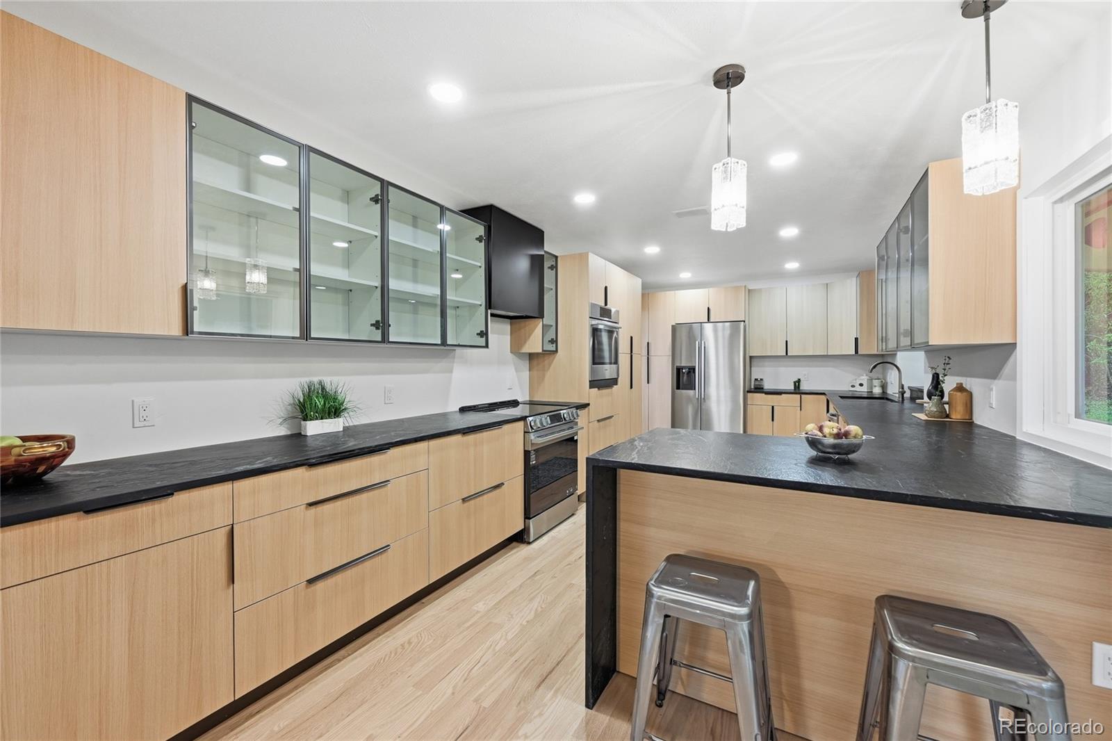 MLS Image #13 for 961 s foothill drive,lakewood, Colorado