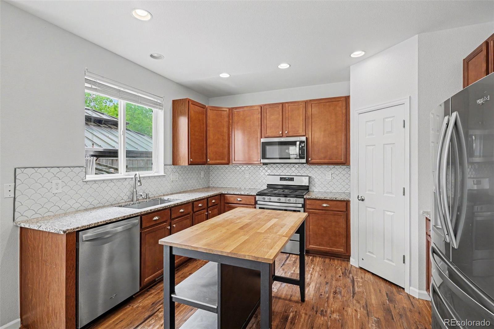 MLS Image #4 for 21220 e bellewood drive,centennial, Colorado