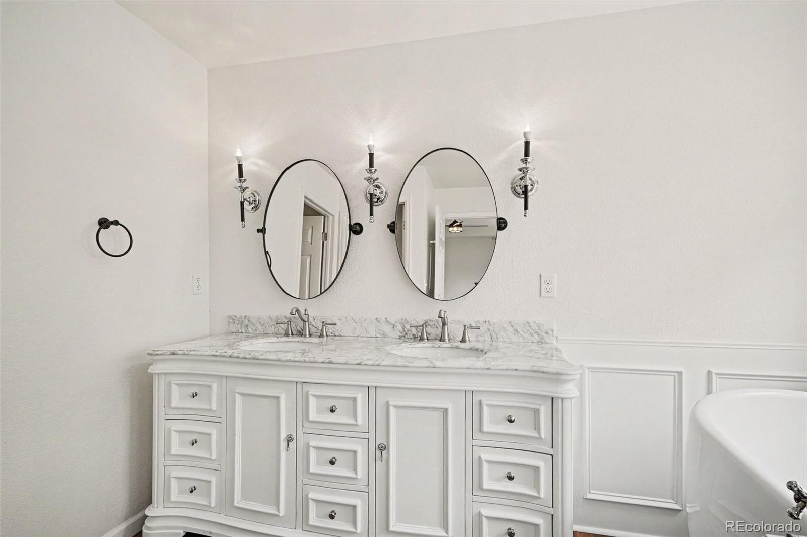 MLS Image #9 for 21220 e bellewood drive,centennial, Colorado
