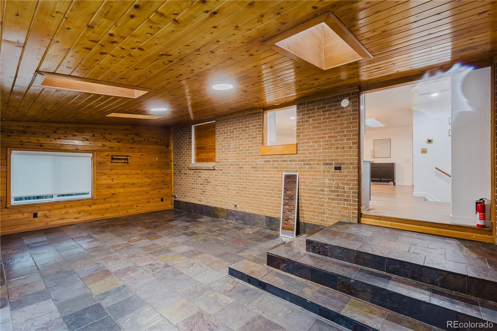 MLS Image #18 for 13836 w 68th avenue,arvada, Colorado