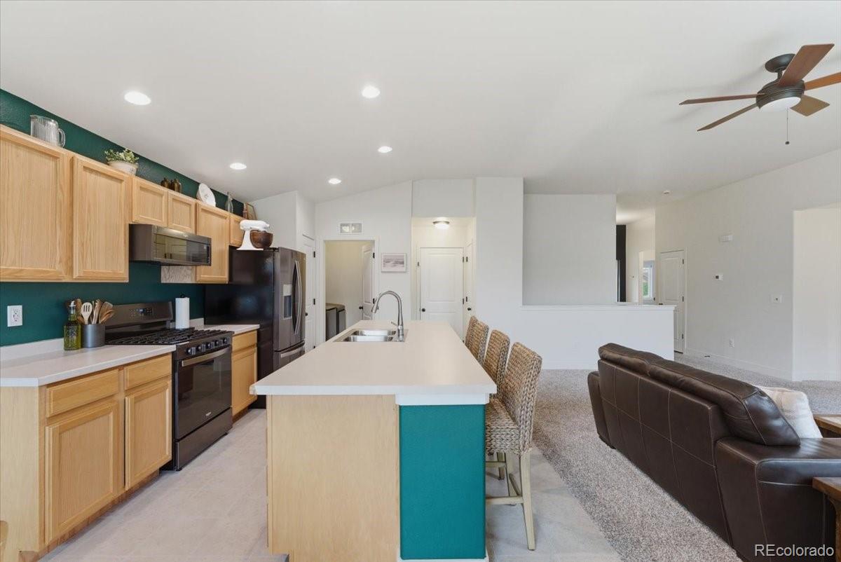 MLS Image #7 for 2366  blissful lane,windsor, Colorado