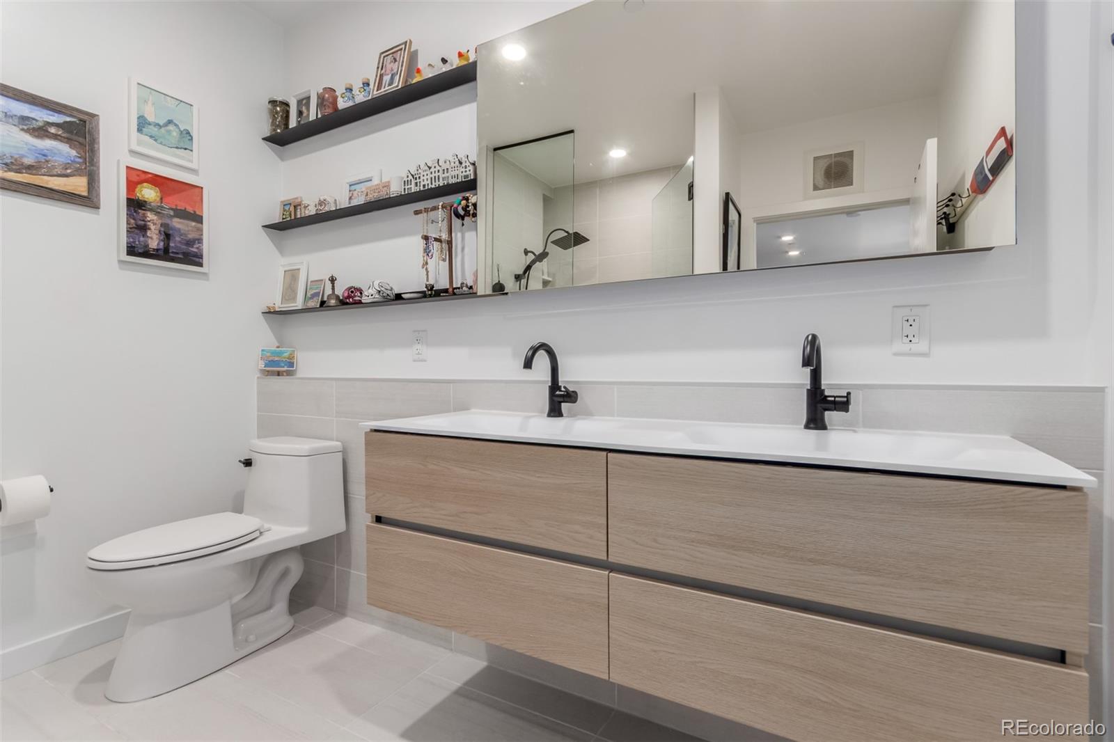 MLS Image #17 for 1601  park avenue 303,denver, Colorado