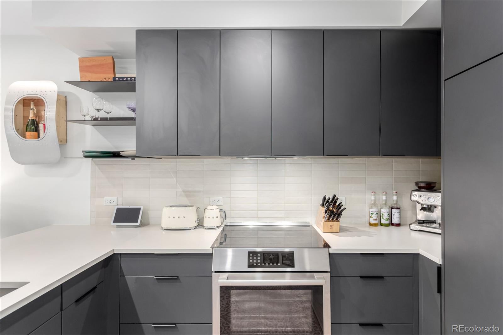 MLS Image #5 for 1601  park avenue 303,denver, Colorado