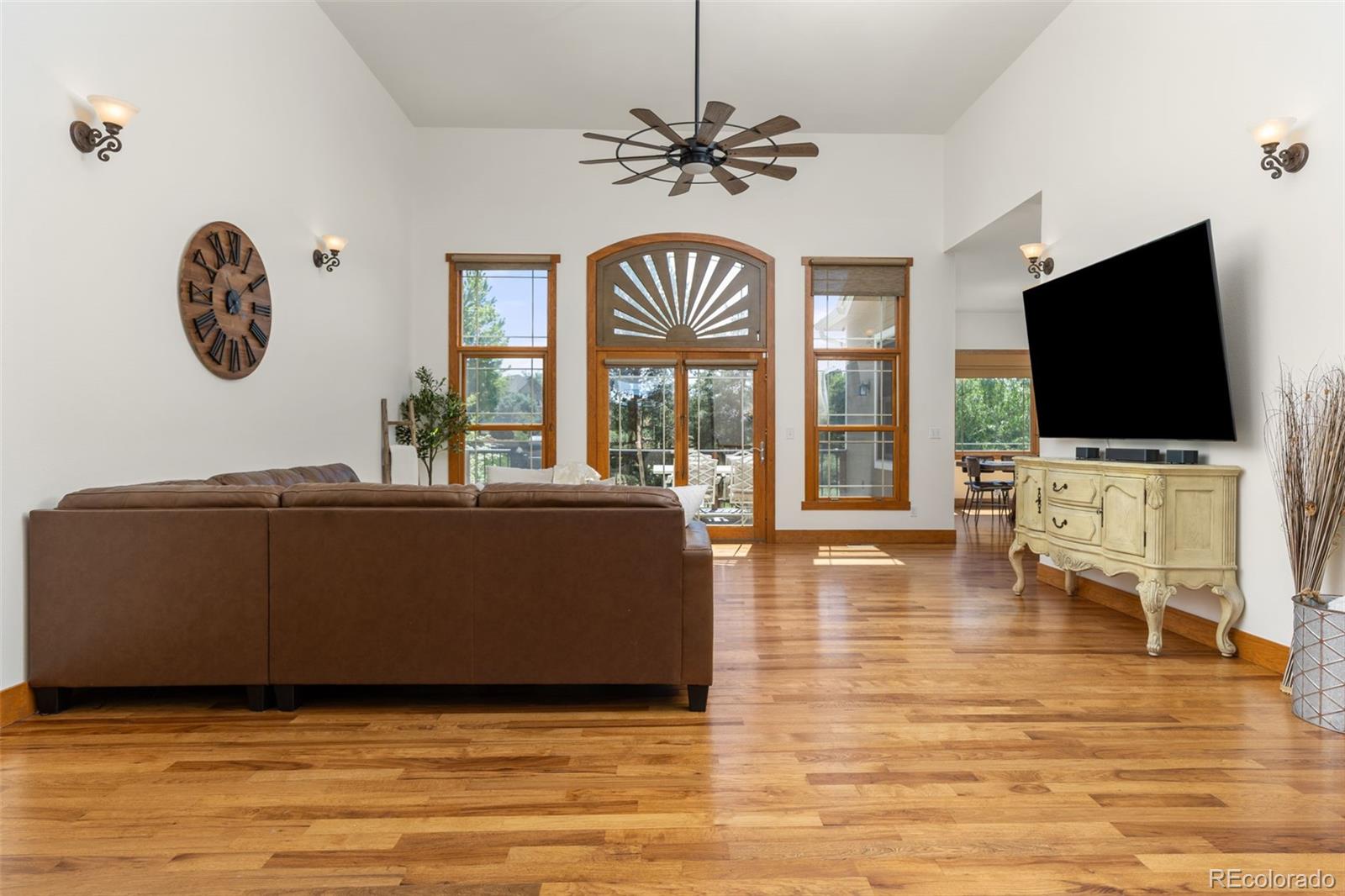 MLS Image #6 for 1190  trails end court,windsor, Colorado