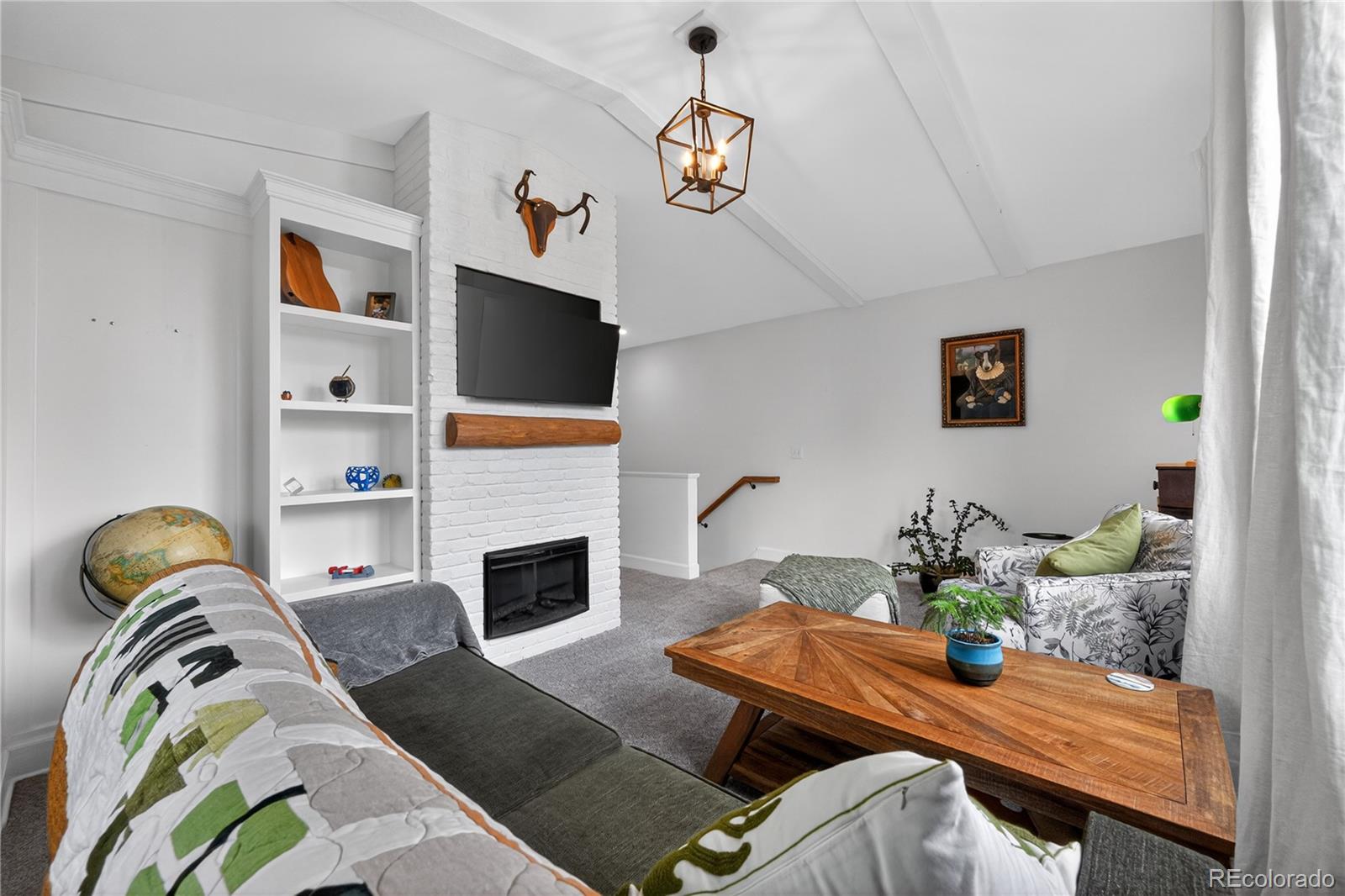 MLS Image #15 for 913  7th street,berthoud, Colorado