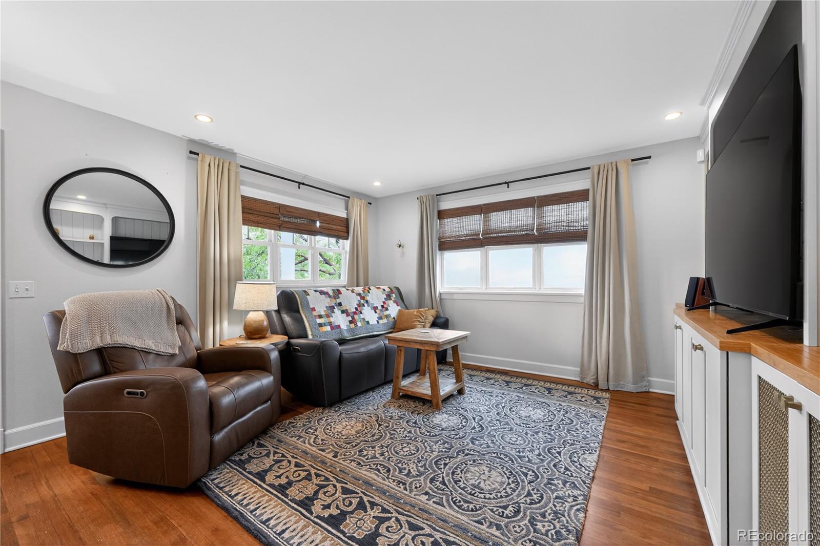 MLS Image #4 for 913  7th street,berthoud, Colorado