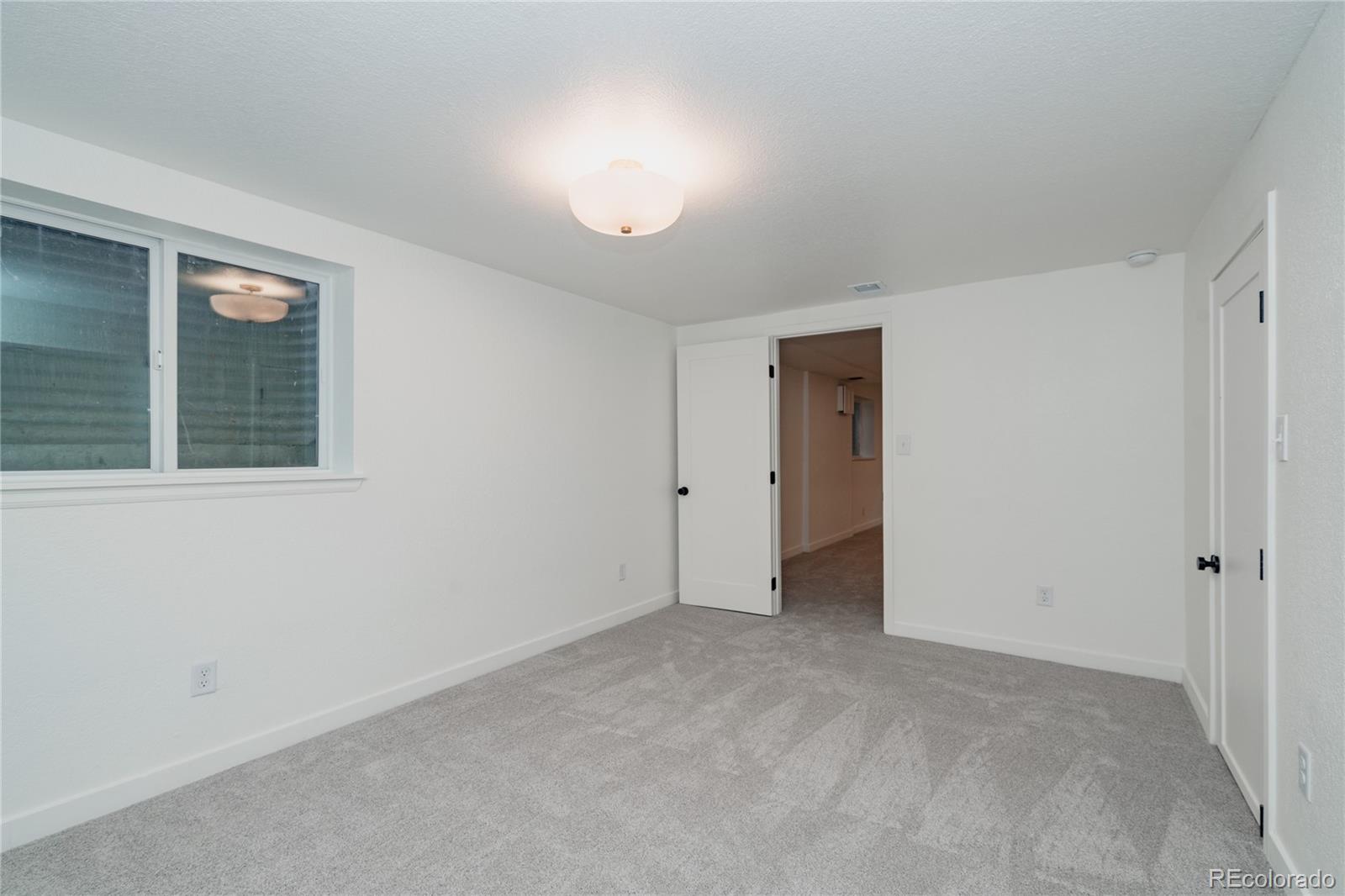 MLS Image #42 for 4398 w lake circle,littleton, Colorado