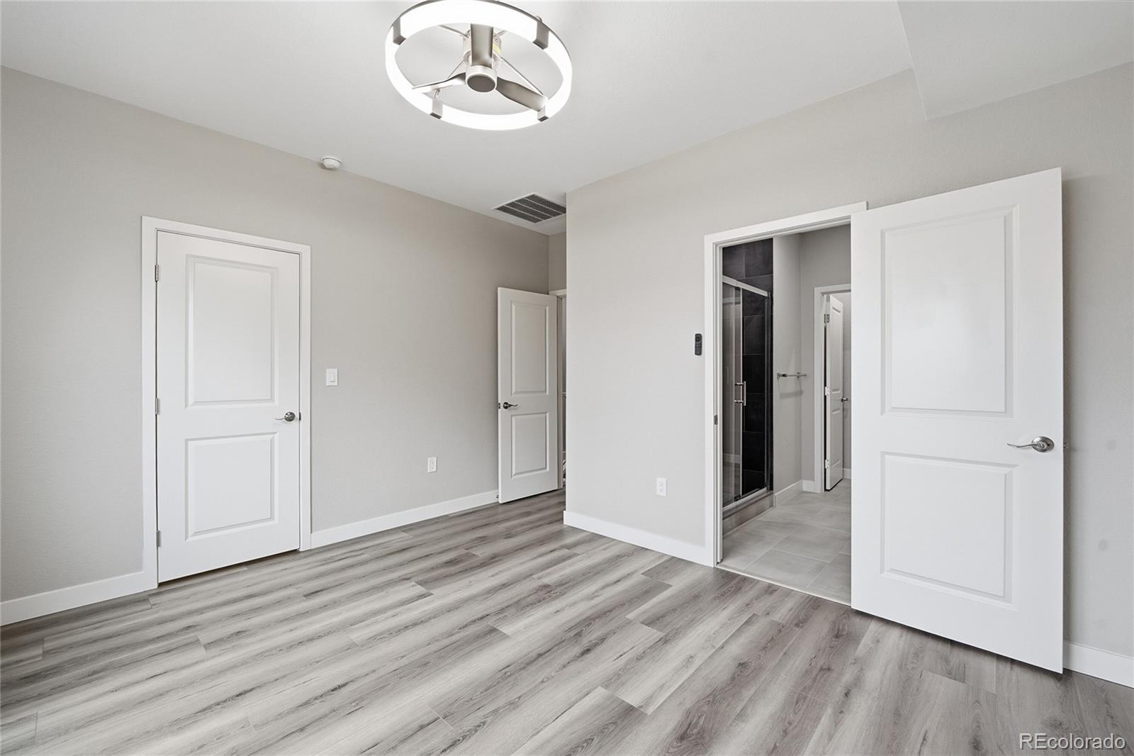 MLS Image #16 for 359 s dale court,denver, Colorado