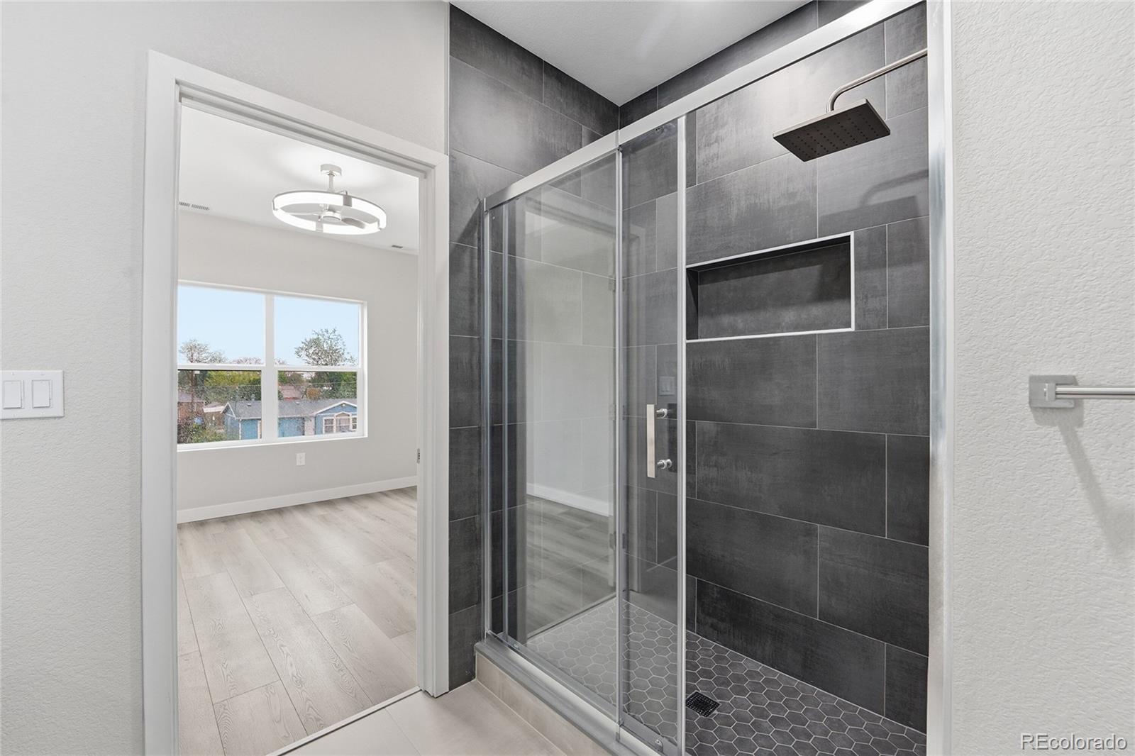 MLS Image #19 for 359 s dale court,denver, Colorado