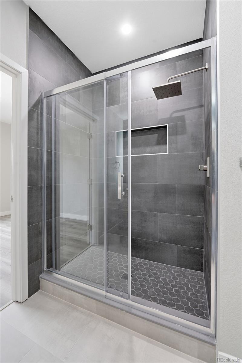 MLS Image #20 for 359 s dale court,denver, Colorado