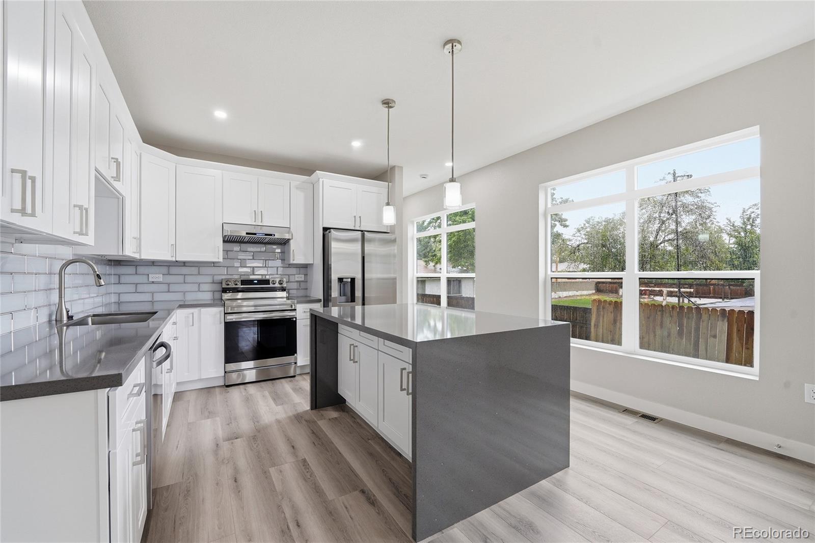 MLS Image #5 for 359 s dale court,denver, Colorado