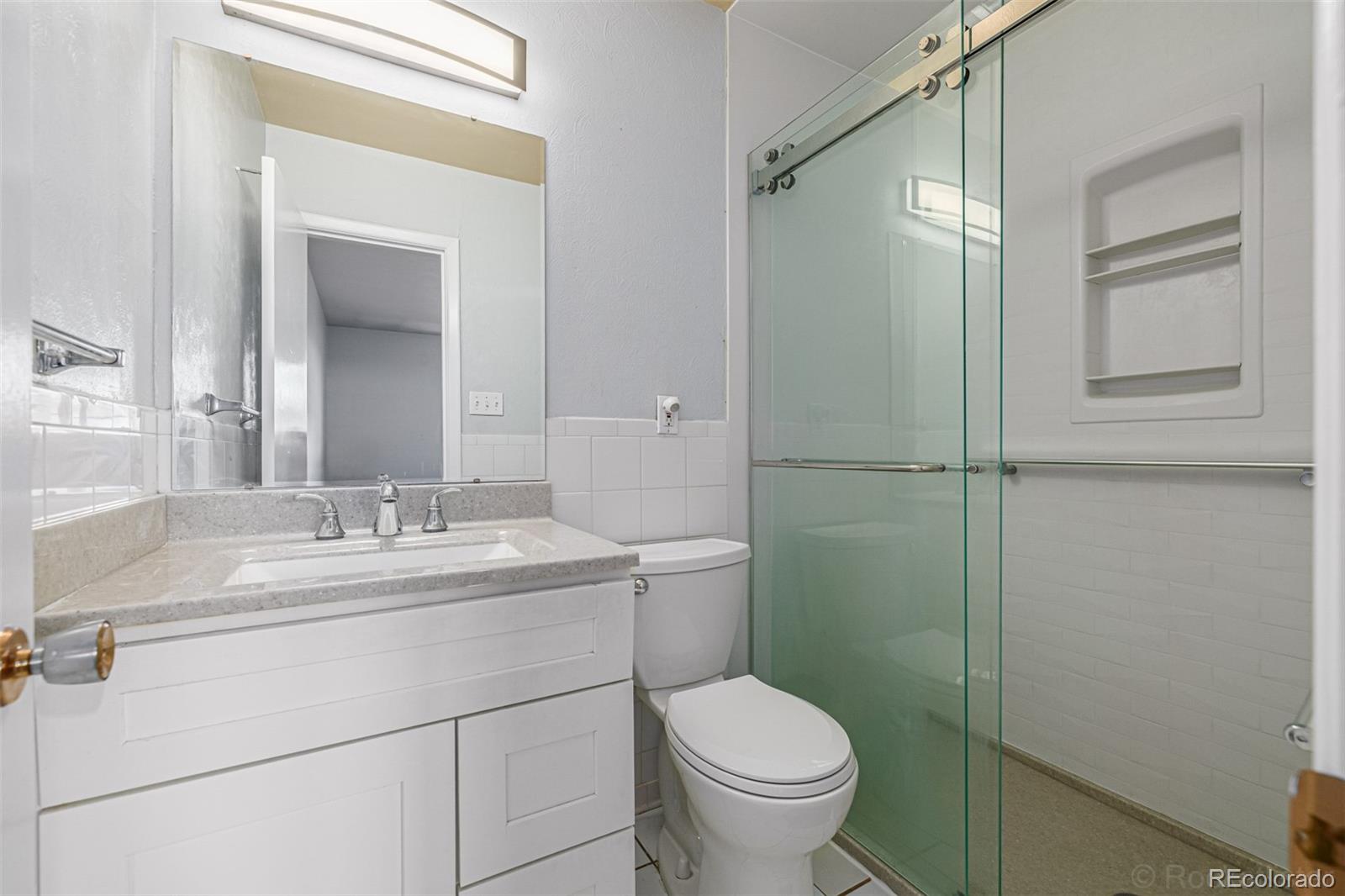 MLS Image #18 for 529 s magnolia lane,denver, Colorado