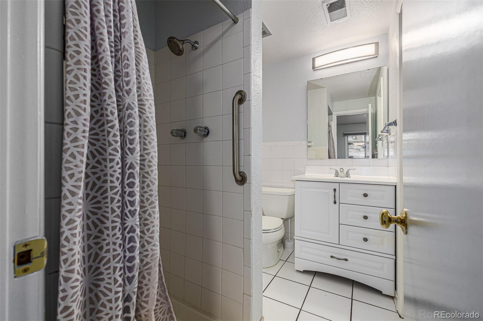 MLS Image #25 for 529 s magnolia lane,denver, Colorado