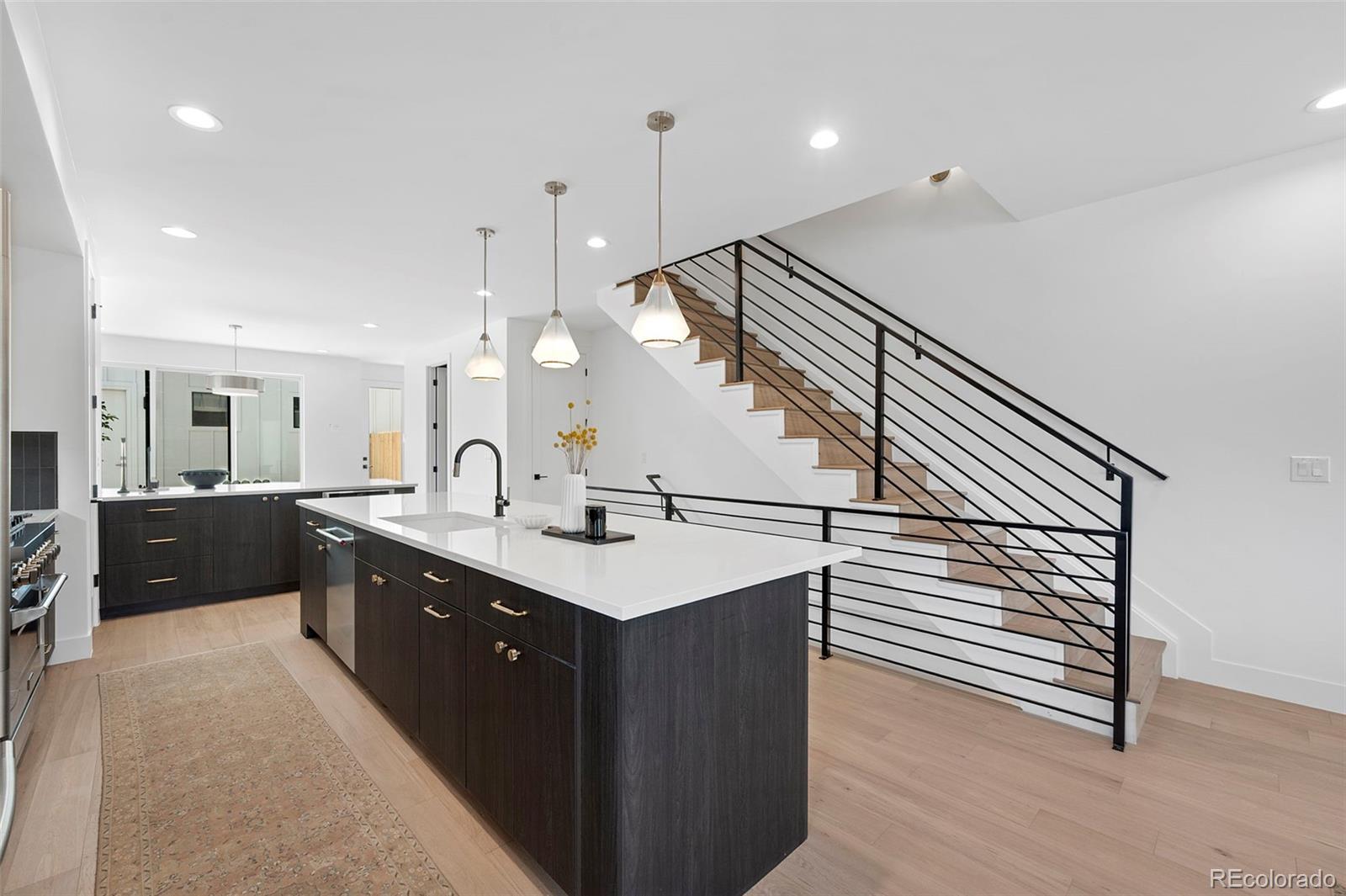 MLS Image #10 for 2404 s cherokee street,denver, Colorado