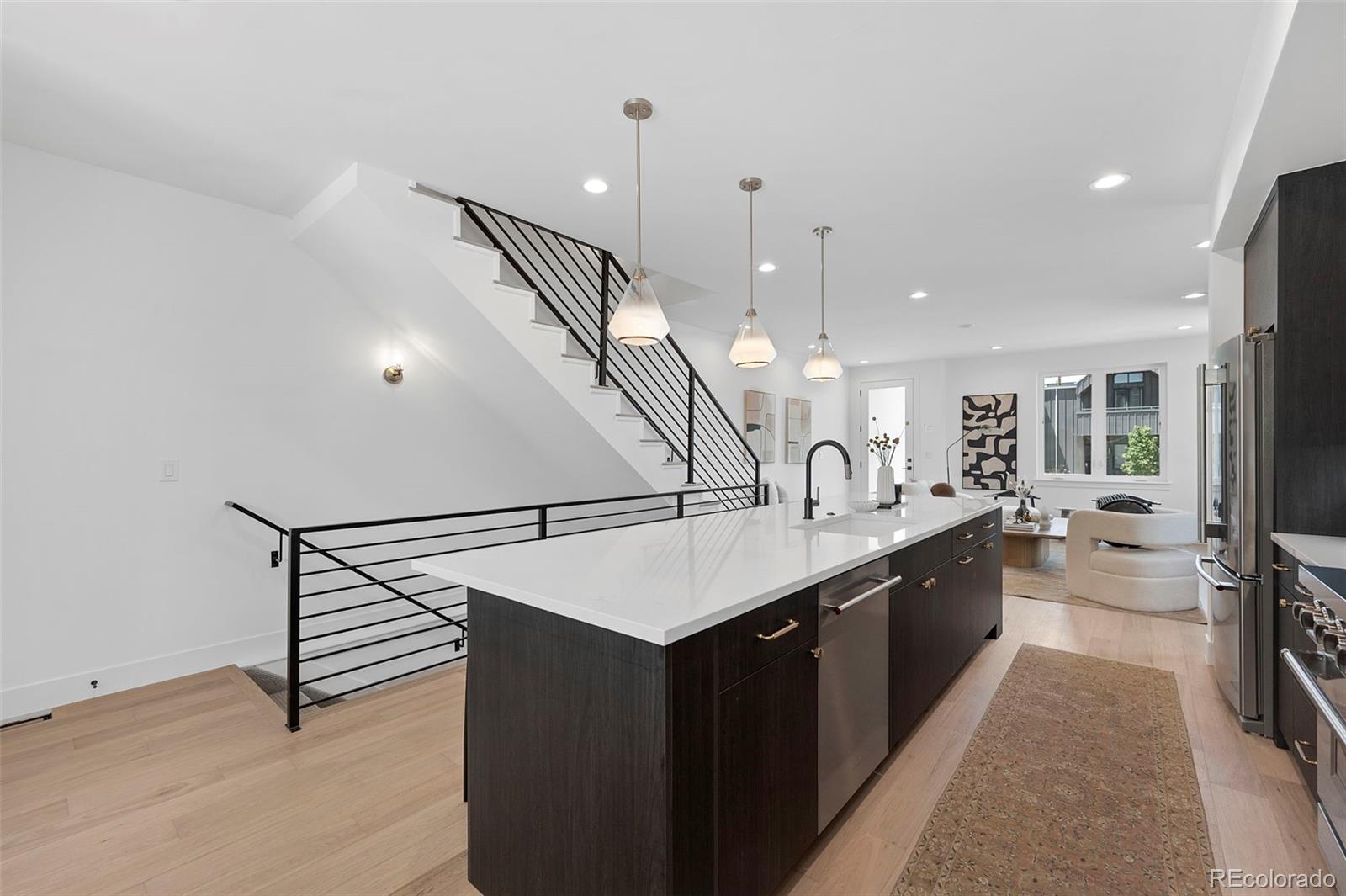 MLS Image #11 for 2404 s cherokee street,denver, Colorado