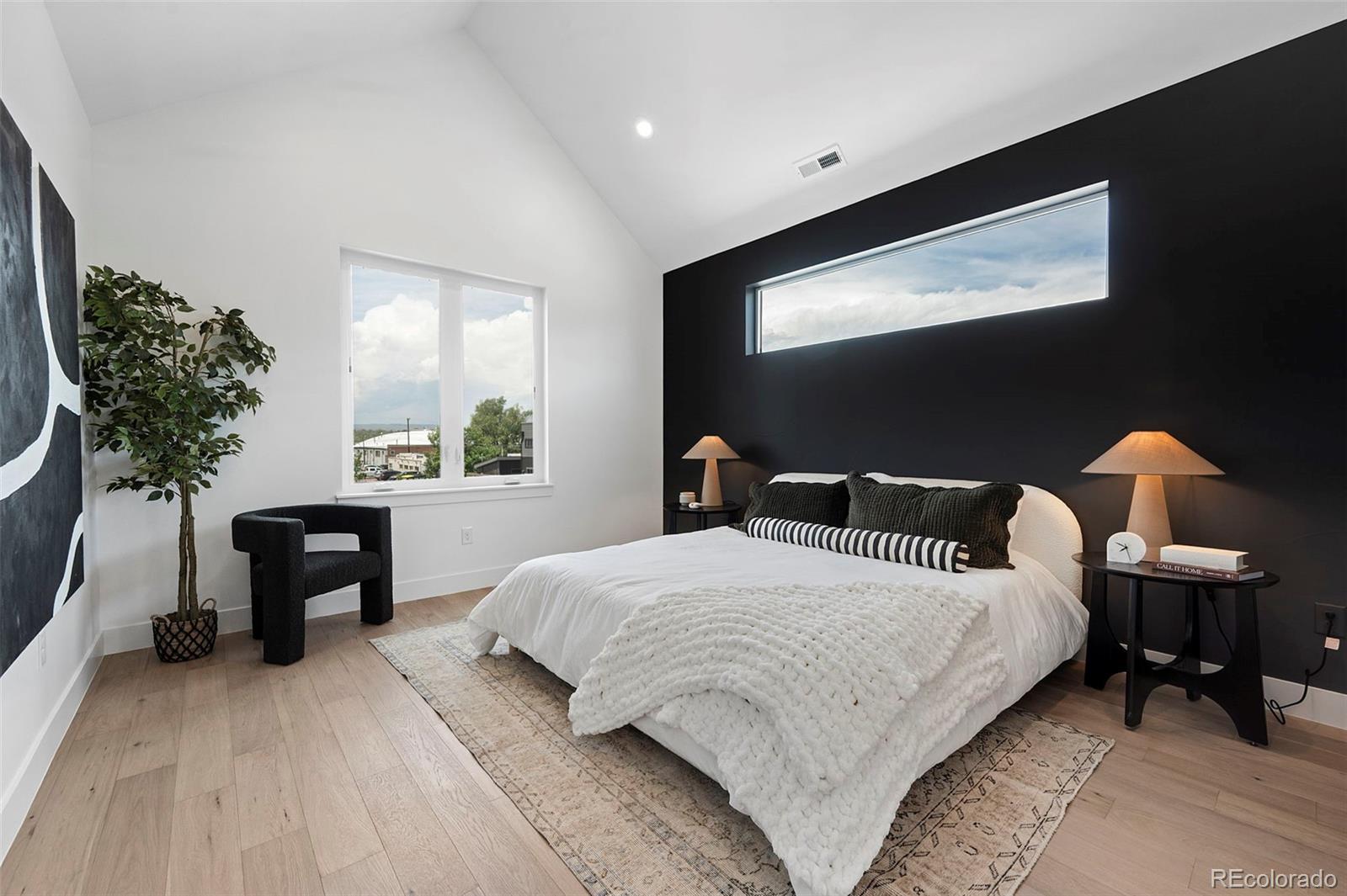 MLS Image #16 for 2404 s cherokee street,denver, Colorado