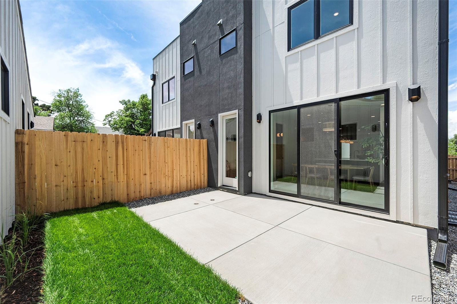 MLS Image #37 for 2404 s cherokee street,denver, Colorado