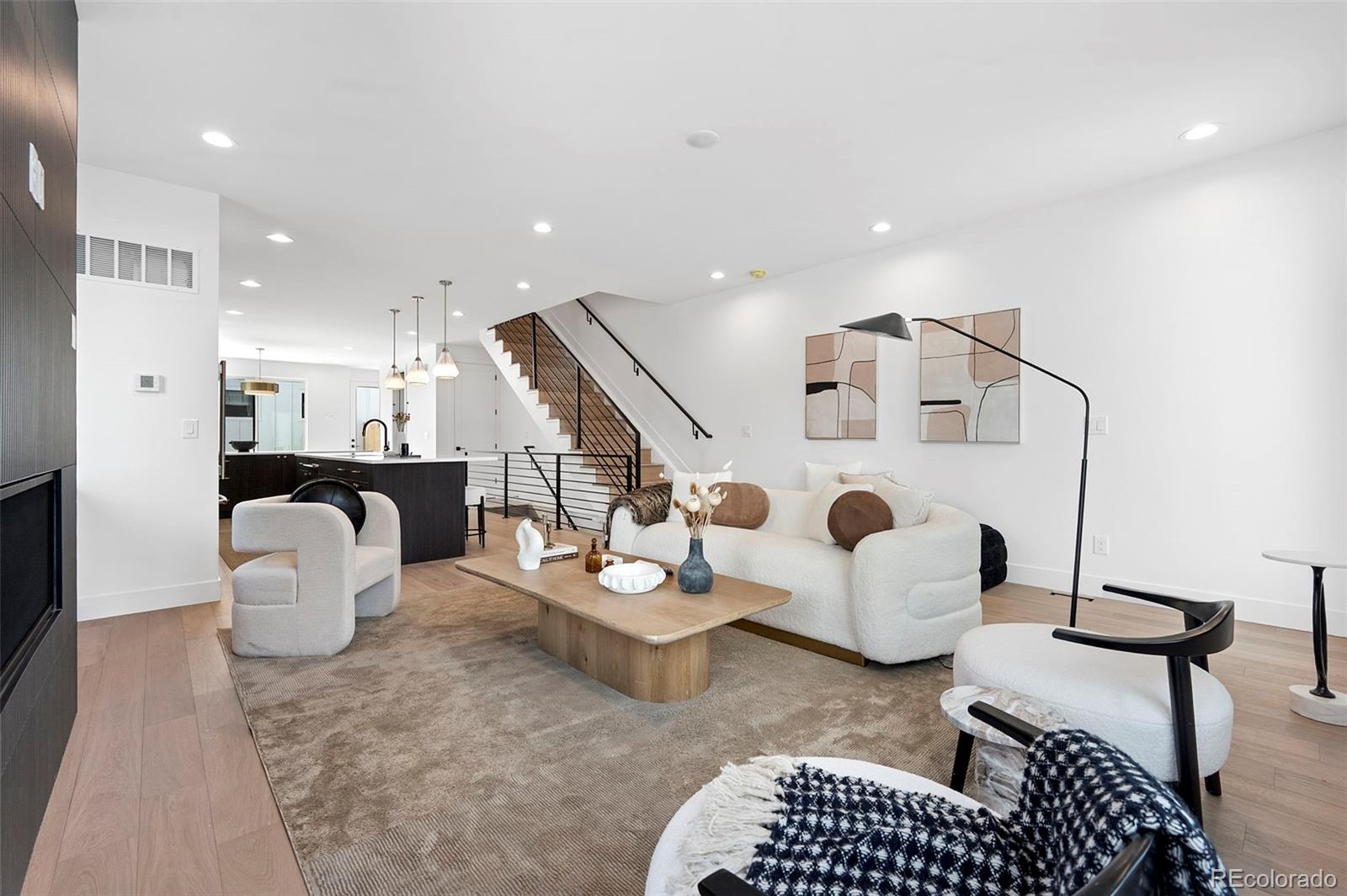 MLS Image #5 for 2404 s cherokee street,denver, Colorado