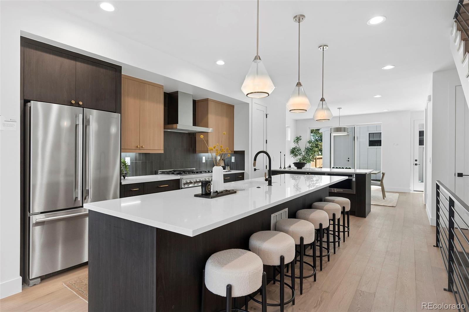 MLS Image #9 for 2404 s cherokee street,denver, Colorado
