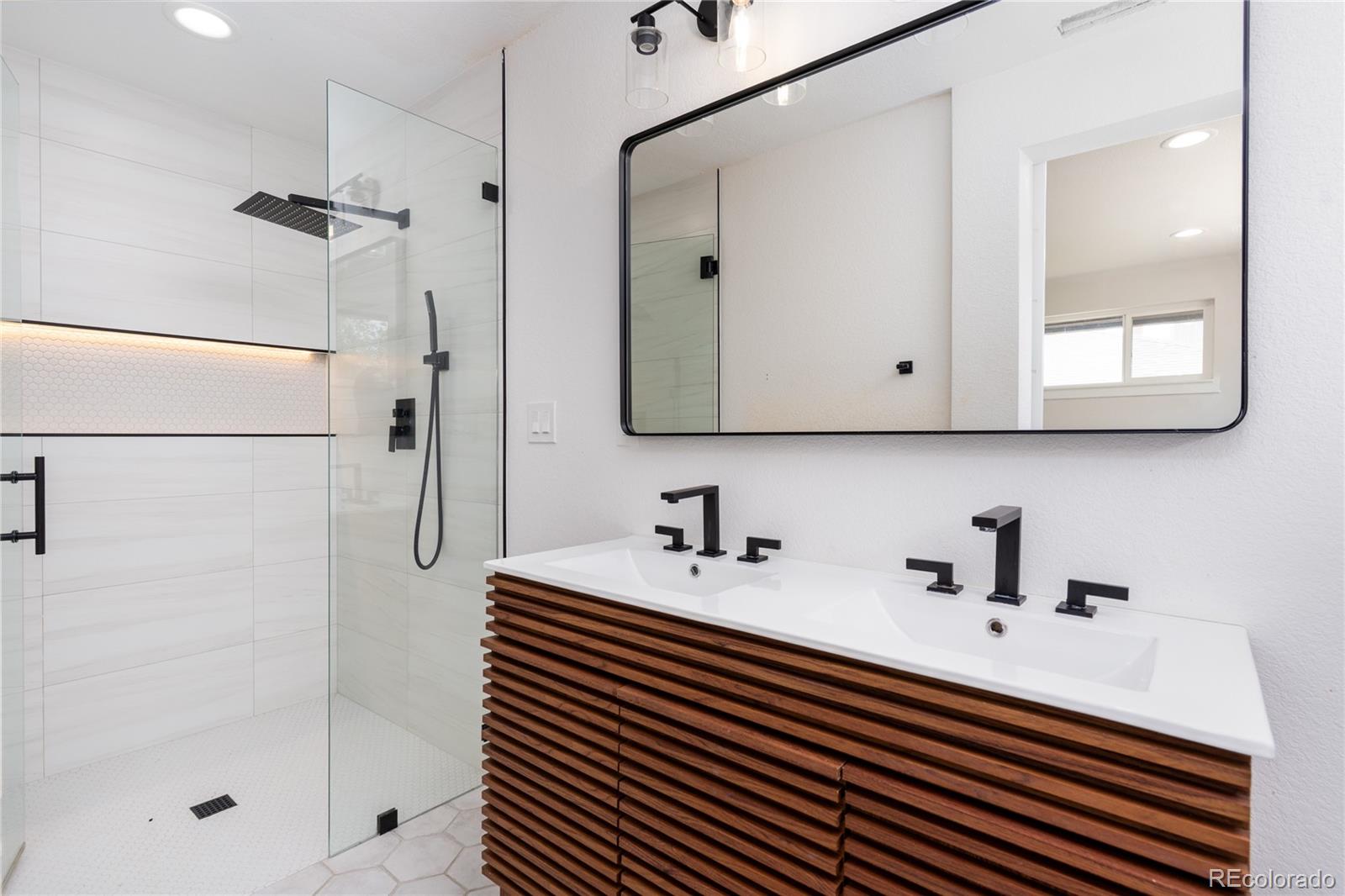MLS Image #9 for 532  galena street,aurora, Colorado