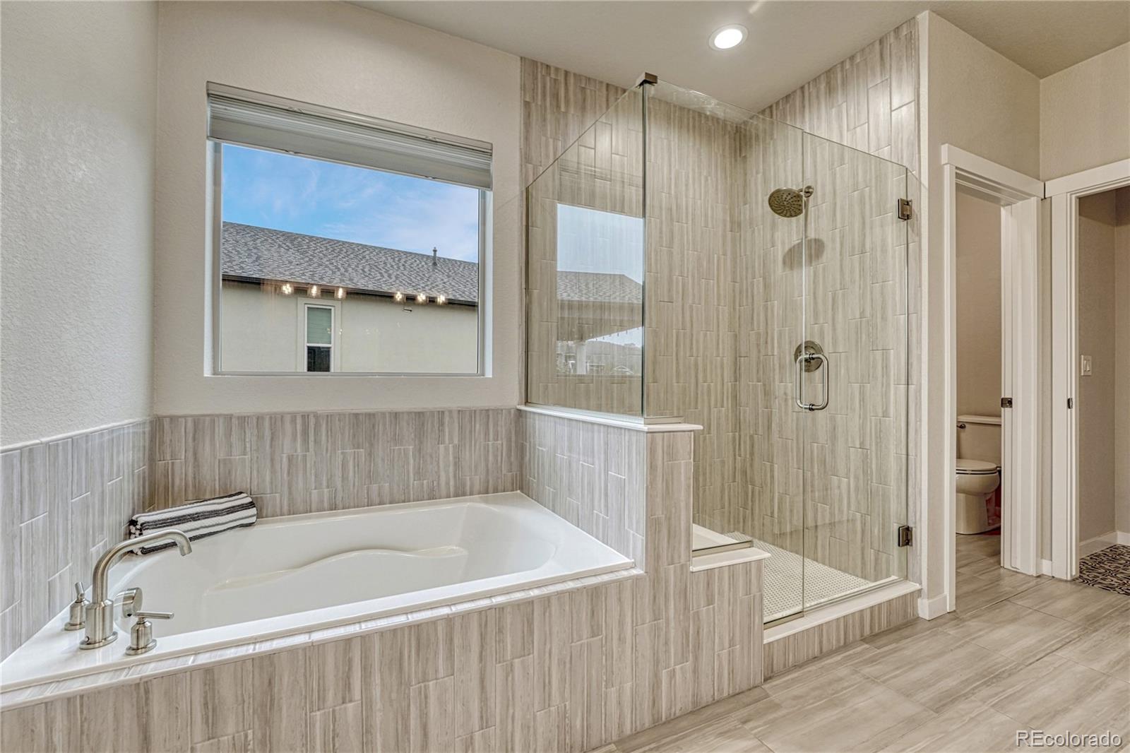 MLS Image #20 for 4445  mesa top drive,monument, Colorado