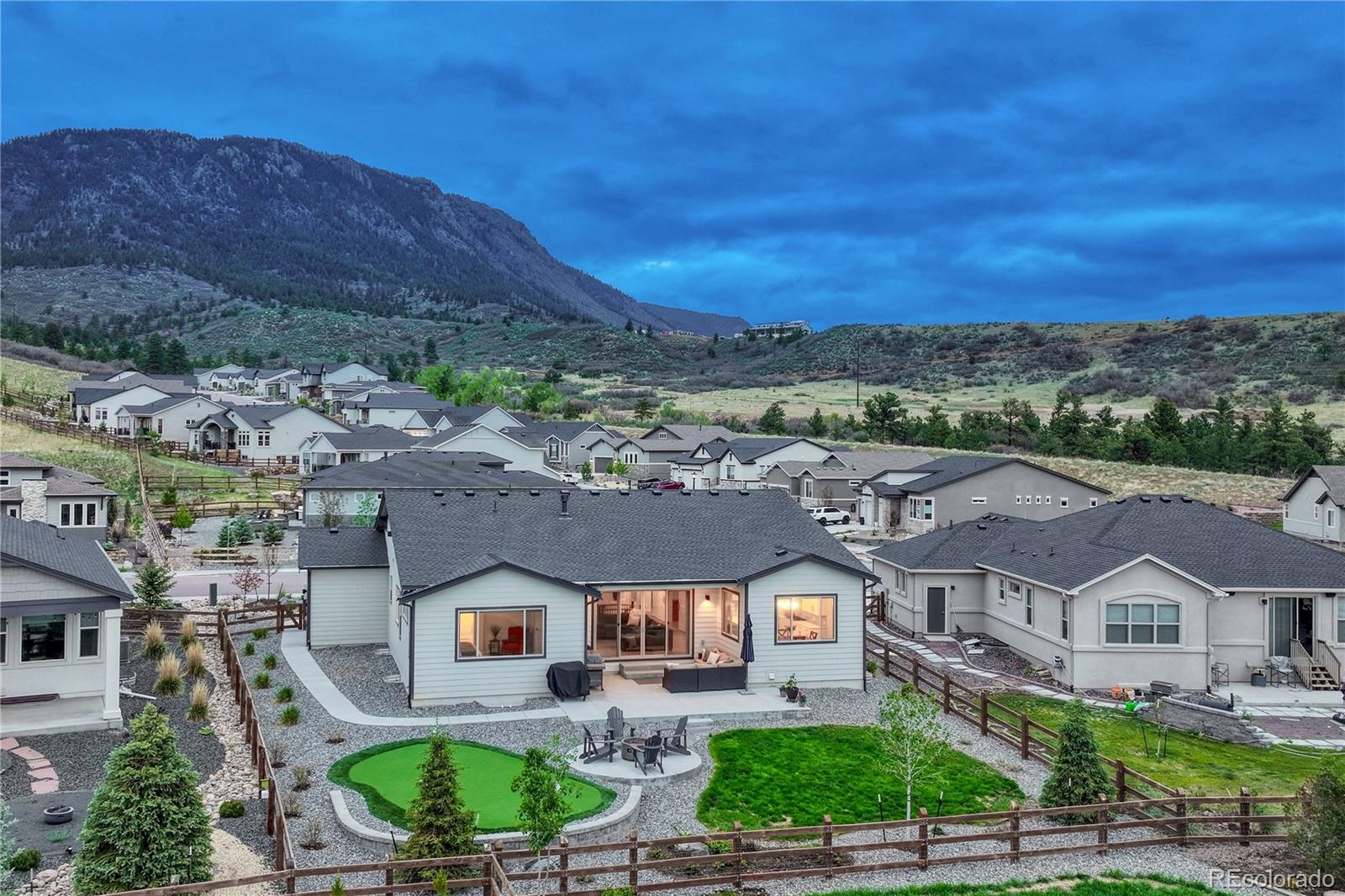 MLS Image #37 for 4445  mesa top drive,monument, Colorado