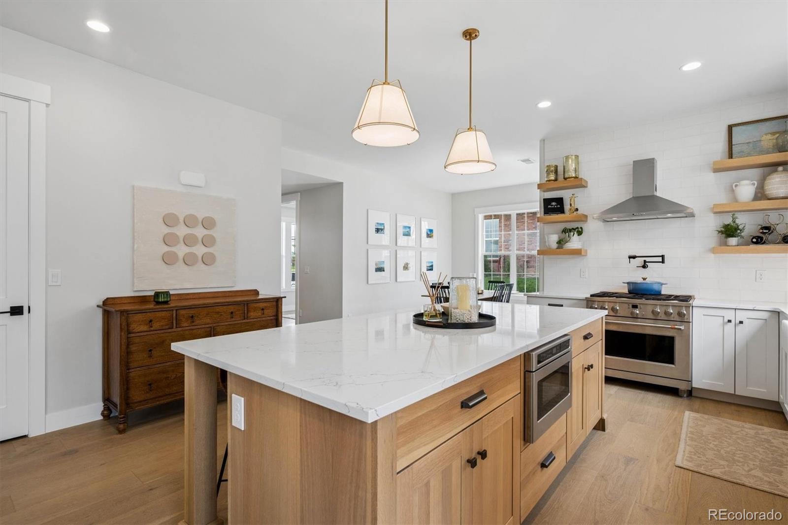 MLS Image #11 for 8367 w 68th lane,arvada, Colorado