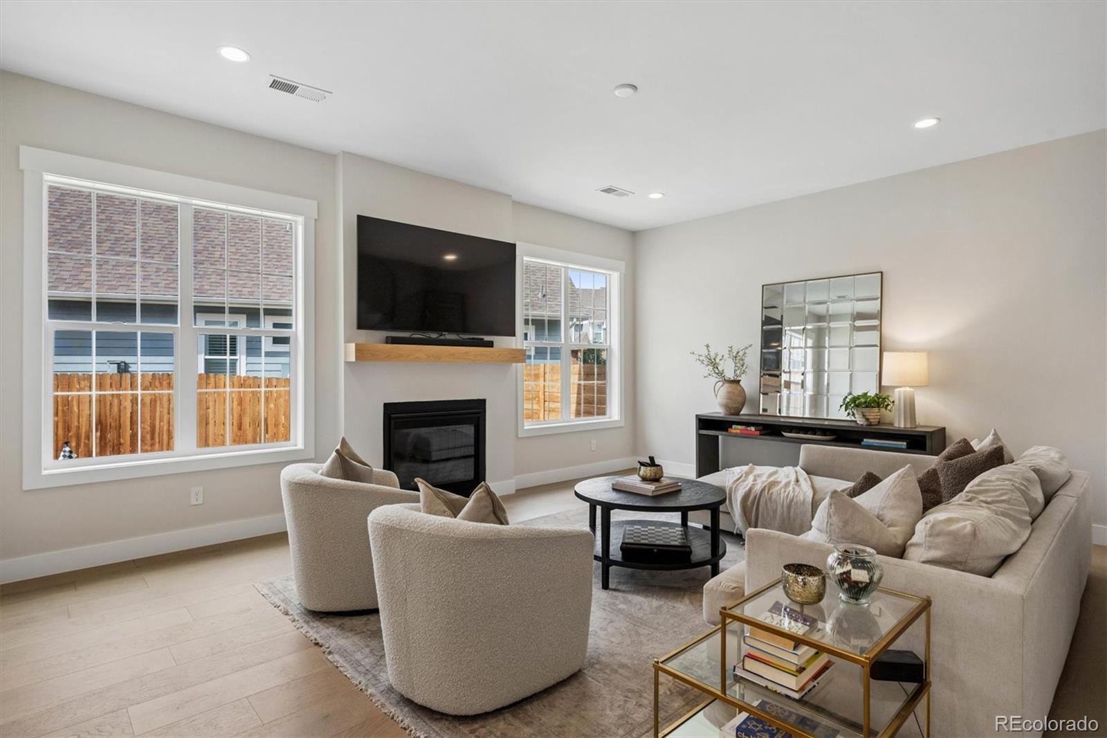 MLS Image #9 for 8367 w 68th lane,arvada, Colorado