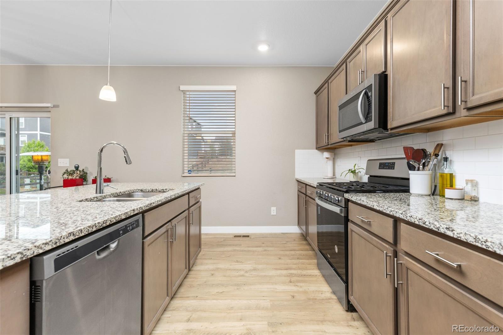 MLS Image #10 for 7465 e 157th place,thornton, Colorado