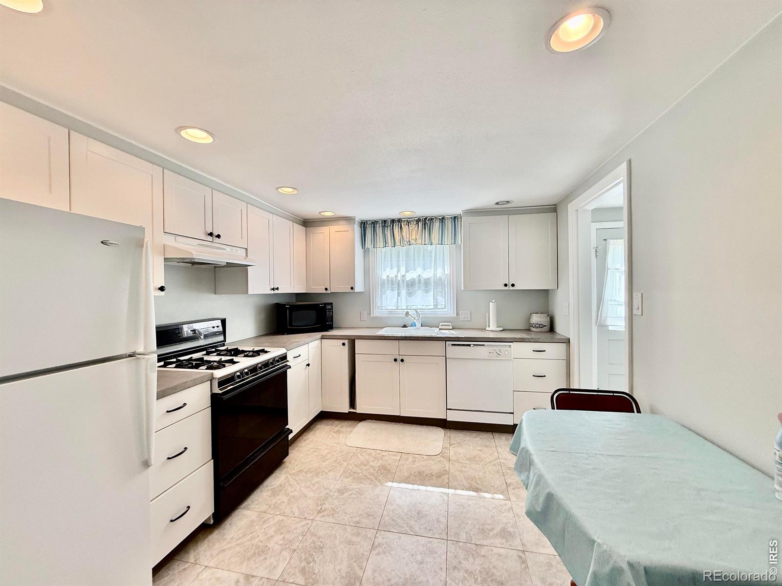 MLS Image #16 for 928 s baxter avenue,holyoke, Colorado