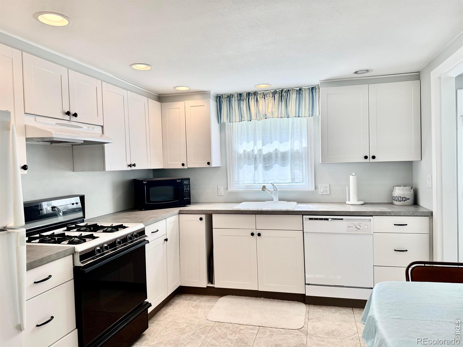 MLS Image #17 for 928 s baxter avenue,holyoke, Colorado