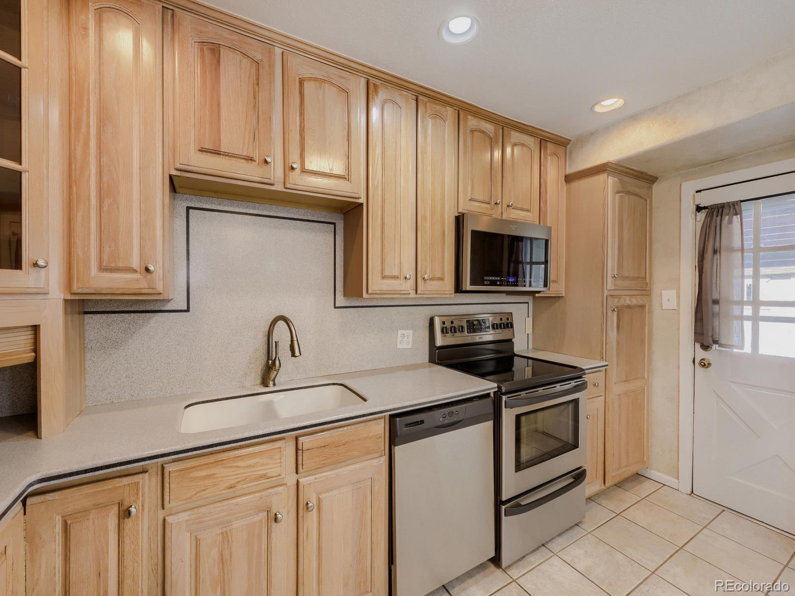 MLS Image #8 for 8981  york street,thornton, Colorado