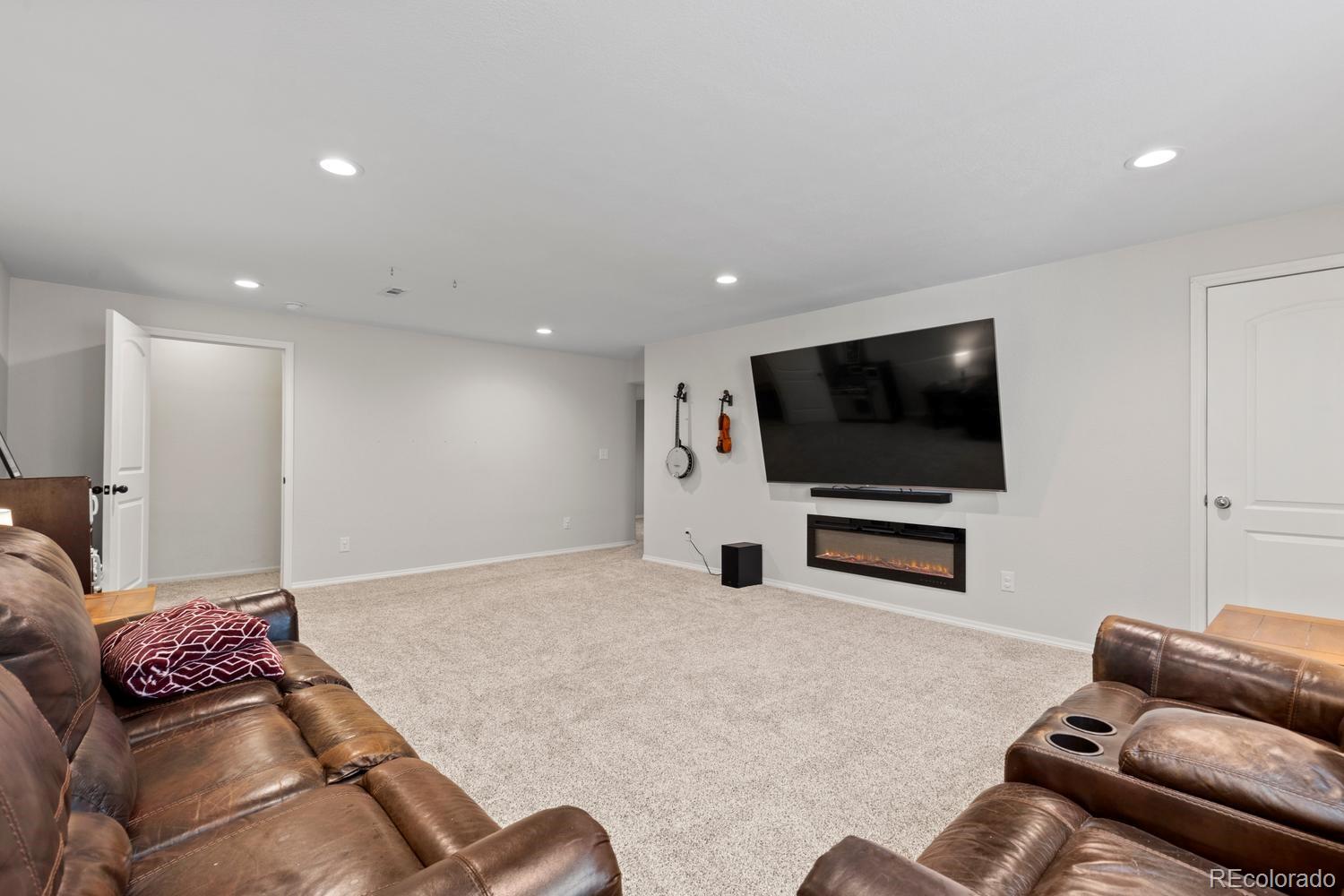 MLS Image #41 for 1476  first light drive,windsor, Colorado