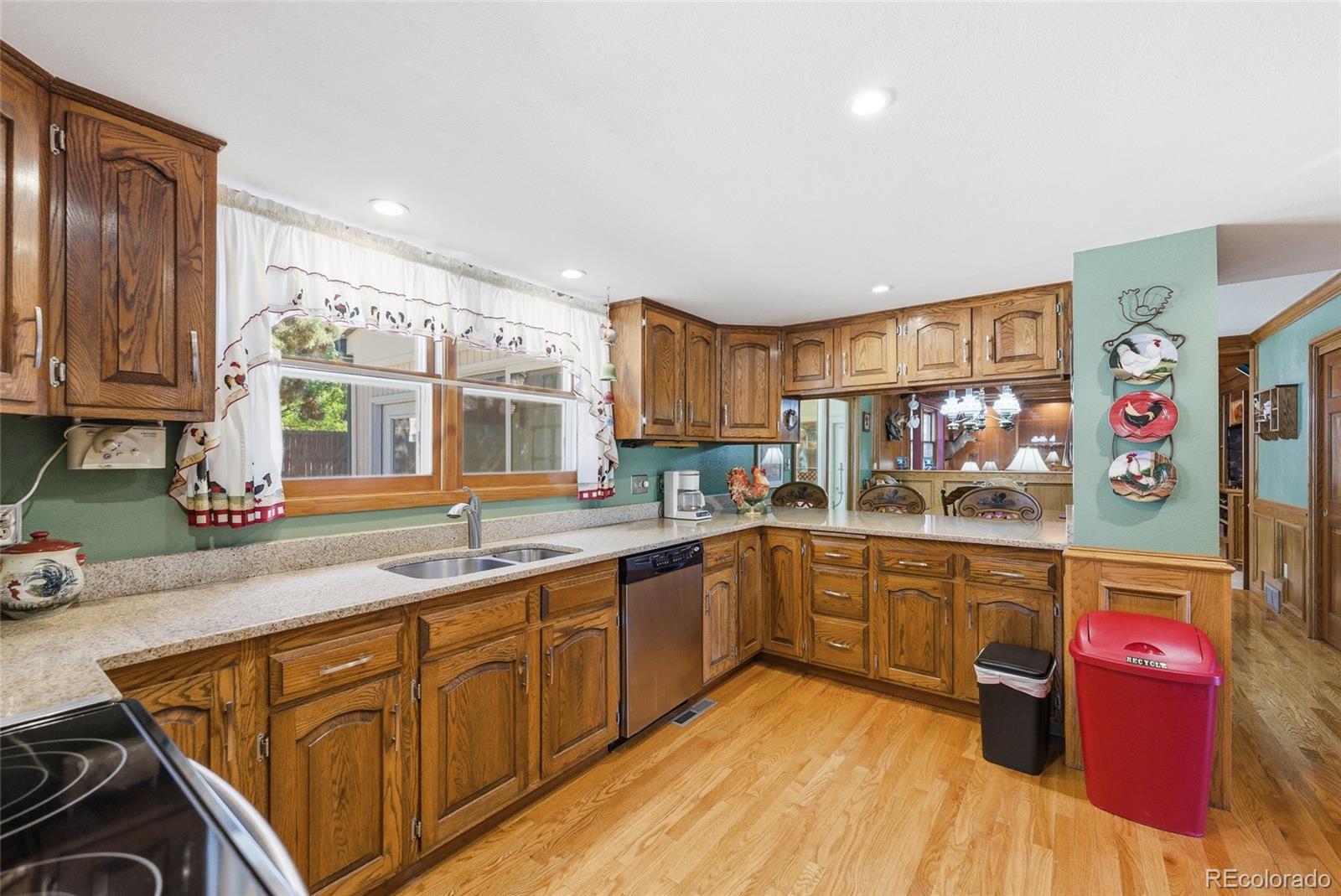 MLS Image #10 for 10855 w 73rd place,arvada, Colorado