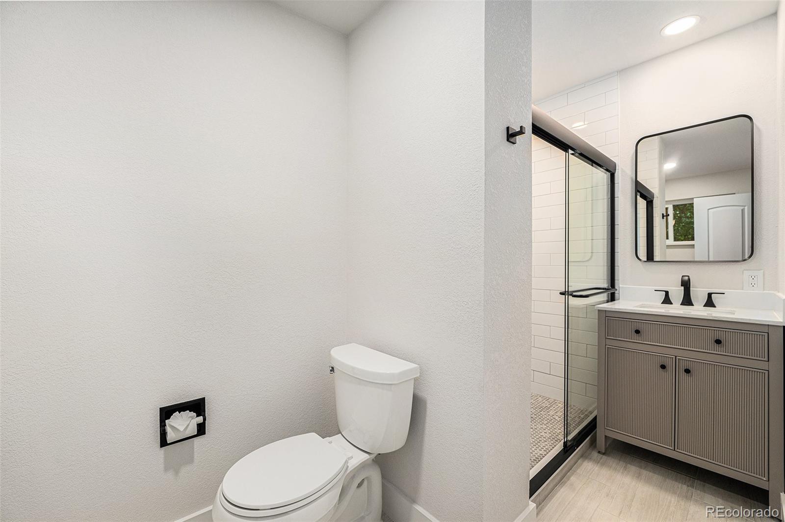 MLS Image #14 for 2989 e cresthill avenue,centennial, Colorado
