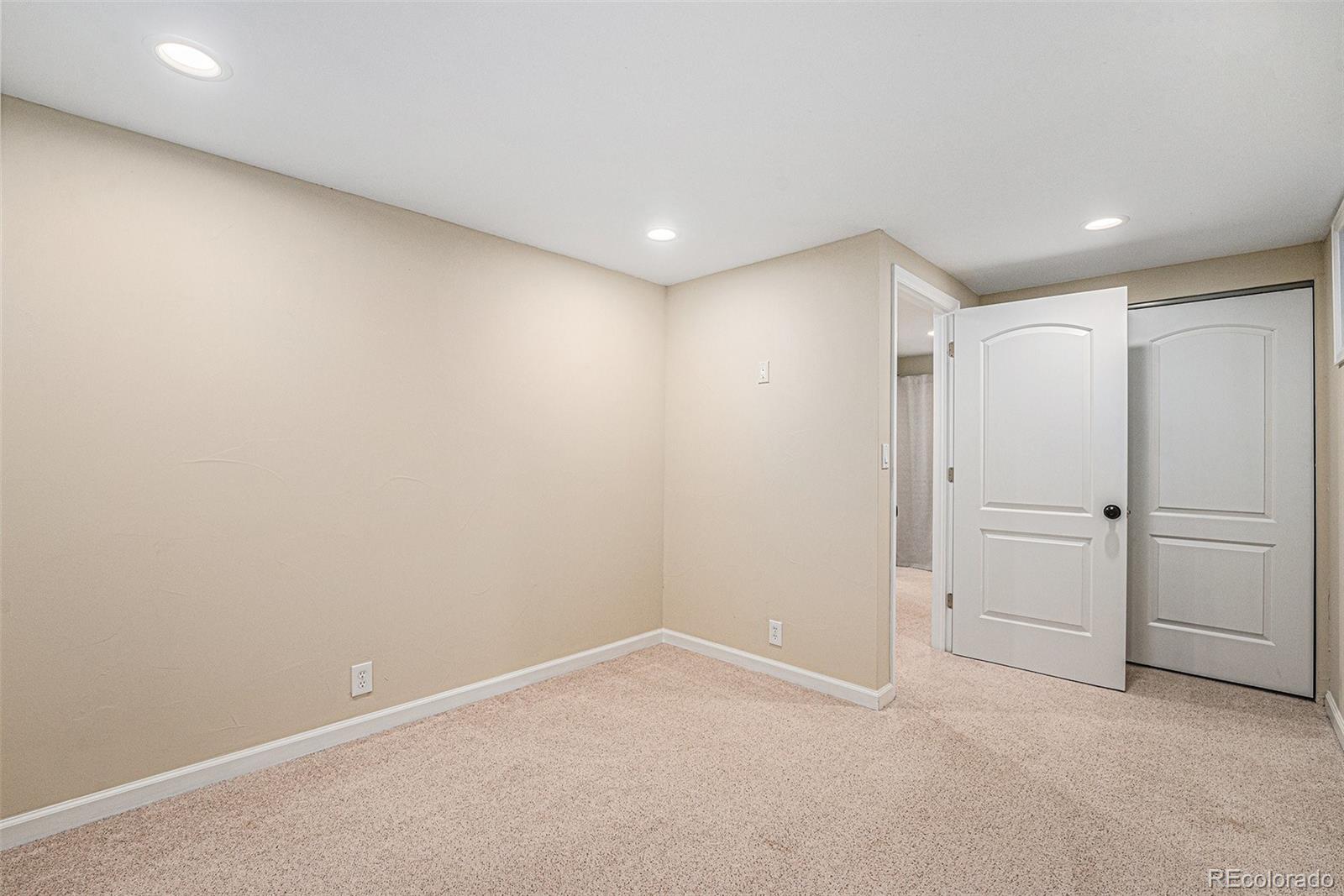 MLS Image #19 for 2989 e cresthill avenue,centennial, Colorado