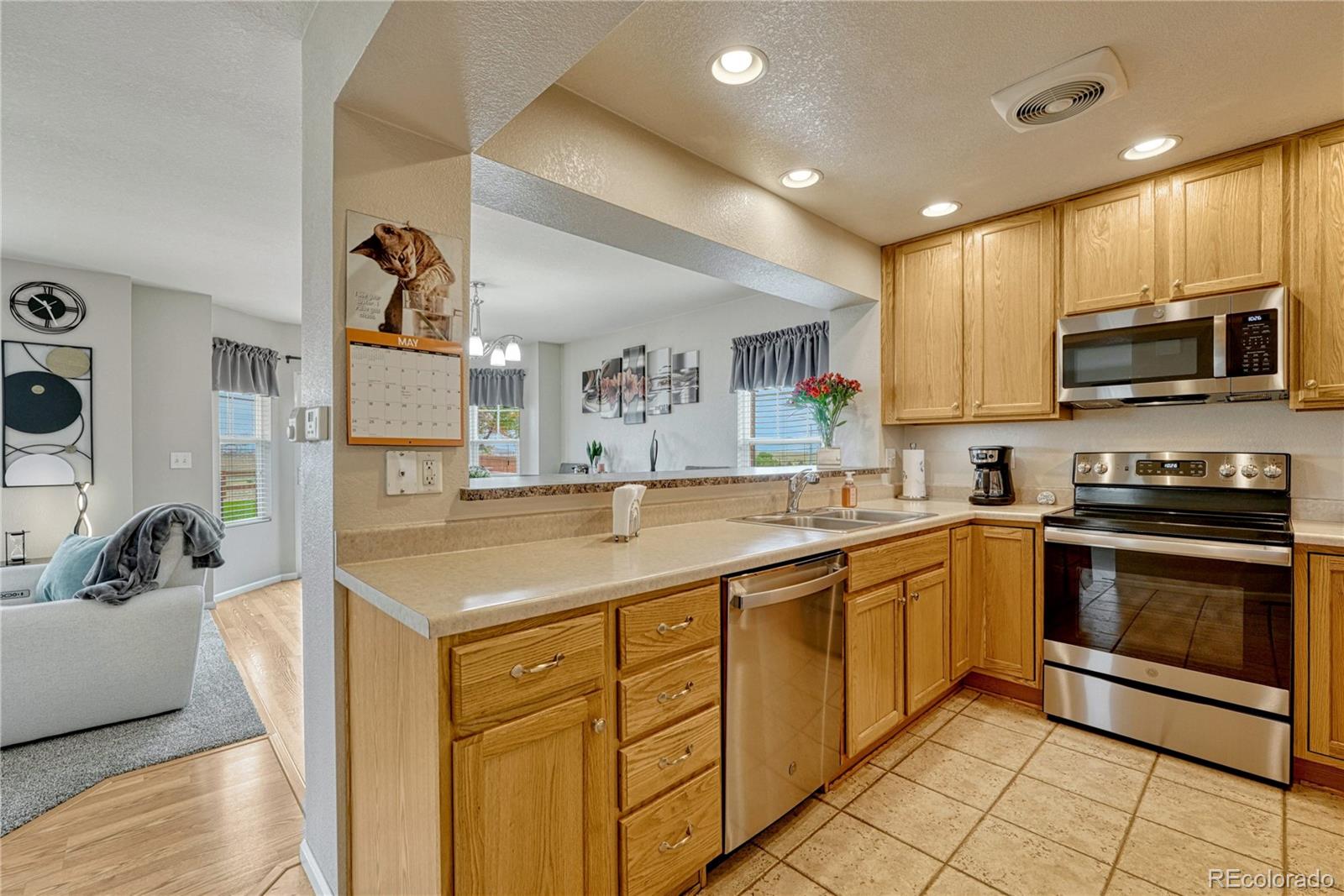 MLS Image #11 for 24485 e wagon trail avenue,aurora, Colorado