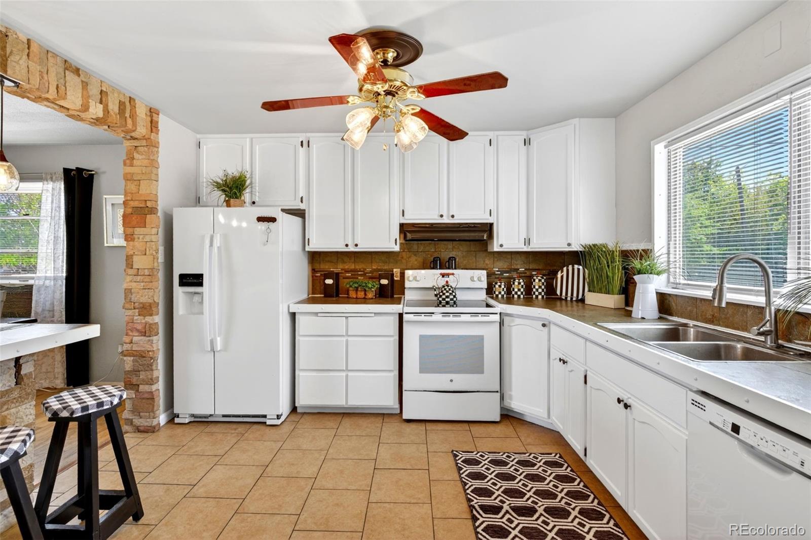 MLS Image #8 for 2303  de soto road,pueblo, Colorado