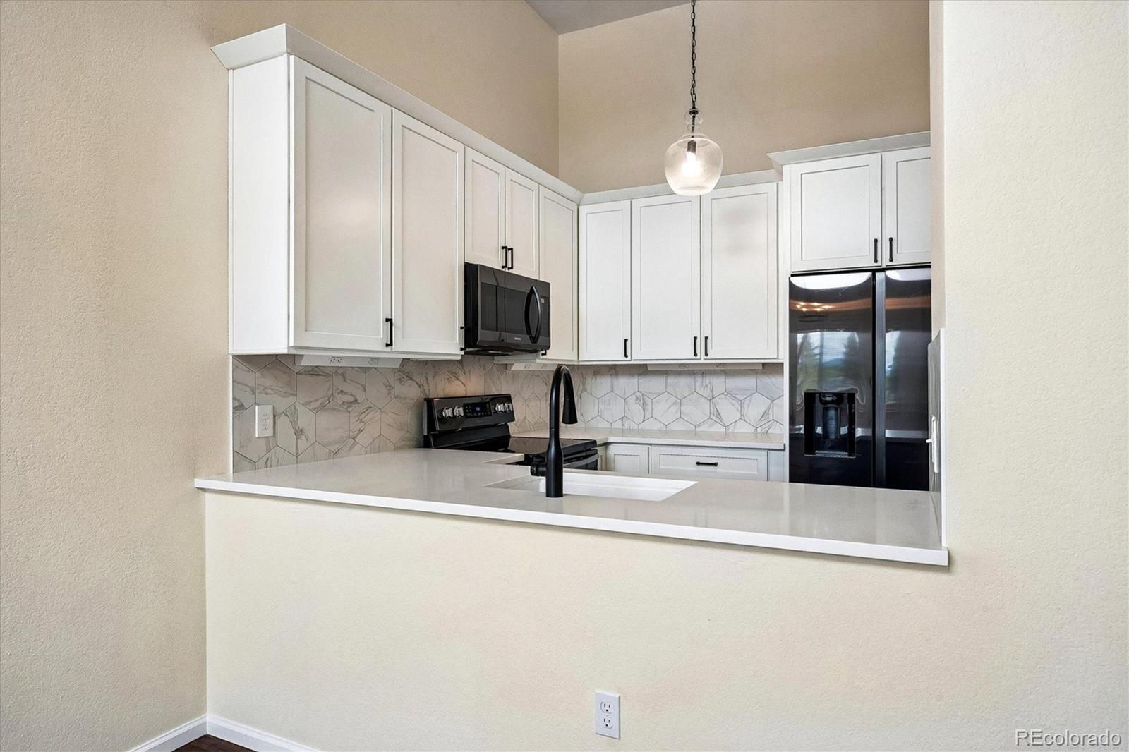 MLS Image #7 for 525  lindenwood court,highlands ranch, Colorado