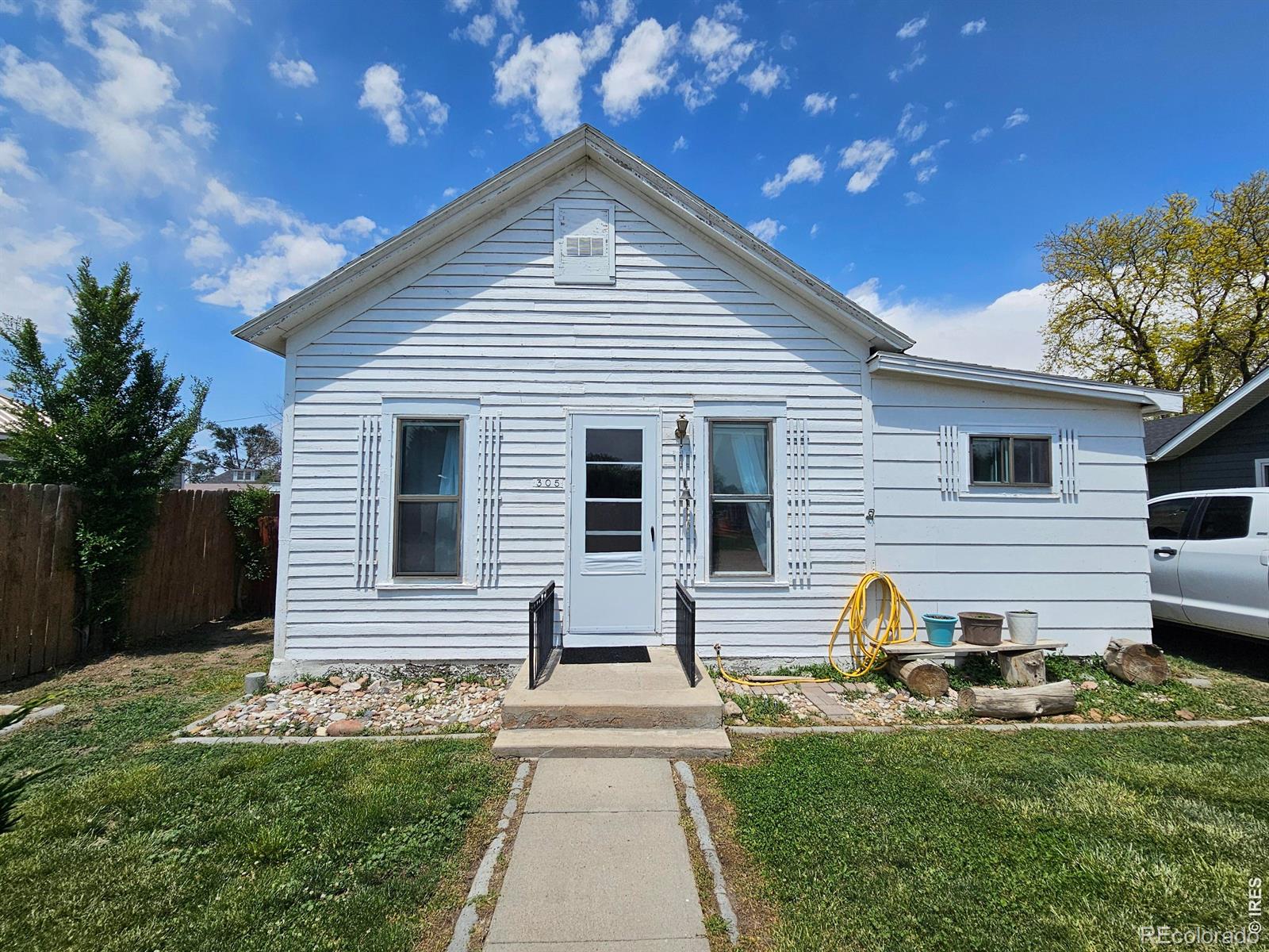MLS Image #0 for 305 w 1st avenue,iliff, Colorado