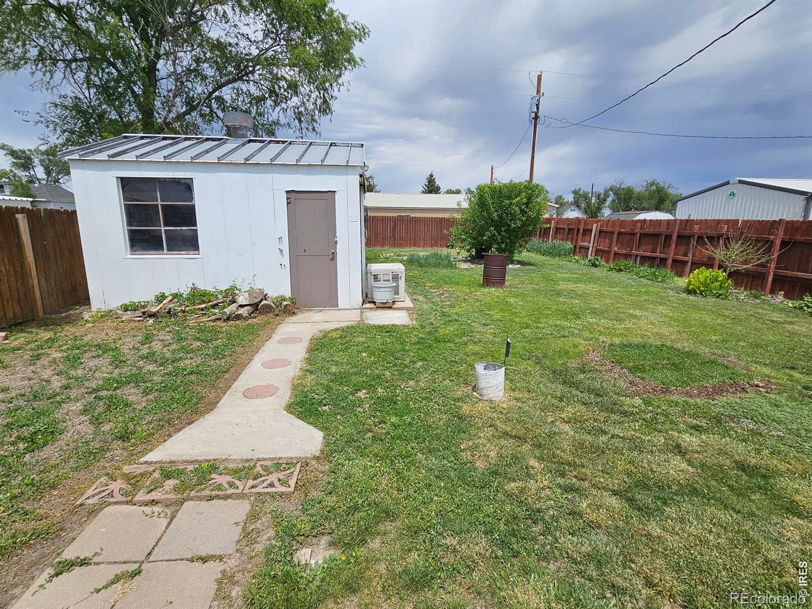 MLS Image #17 for 305 w 1st avenue,iliff, Colorado