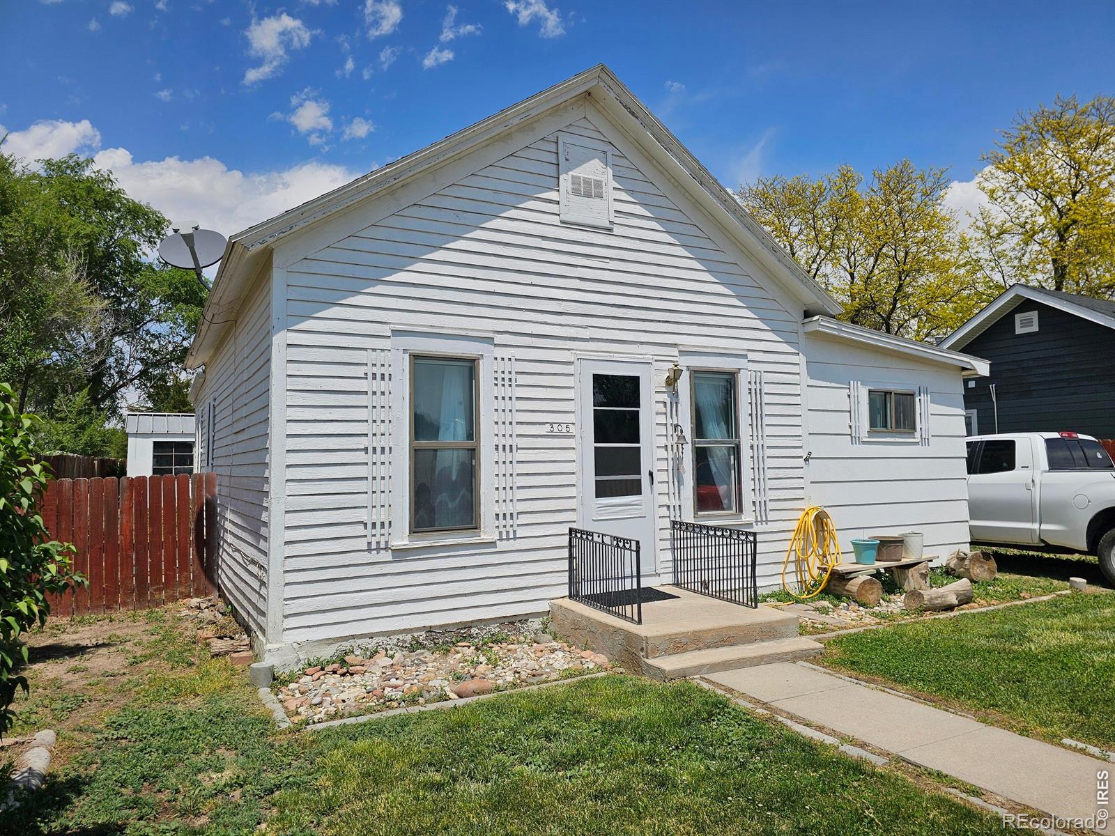 MLS Image #2 for 305 w 1st avenue,iliff, Colorado