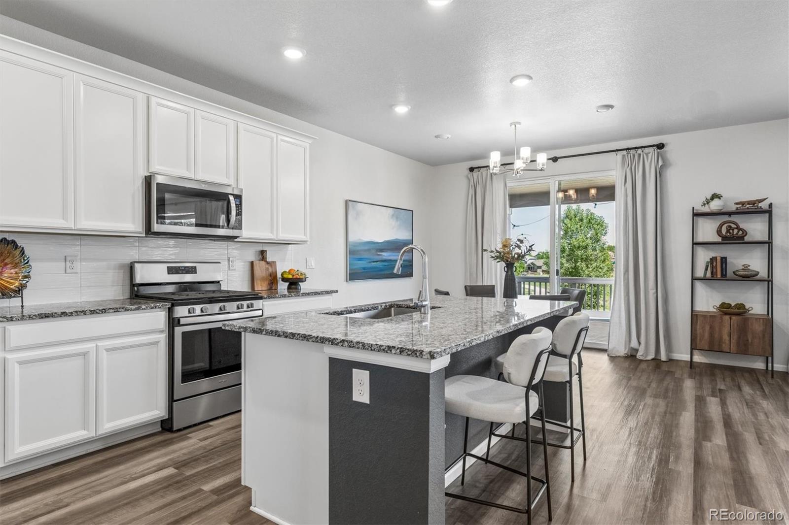MLS Image #5 for 4126 s netherland circle,aurora, Colorado