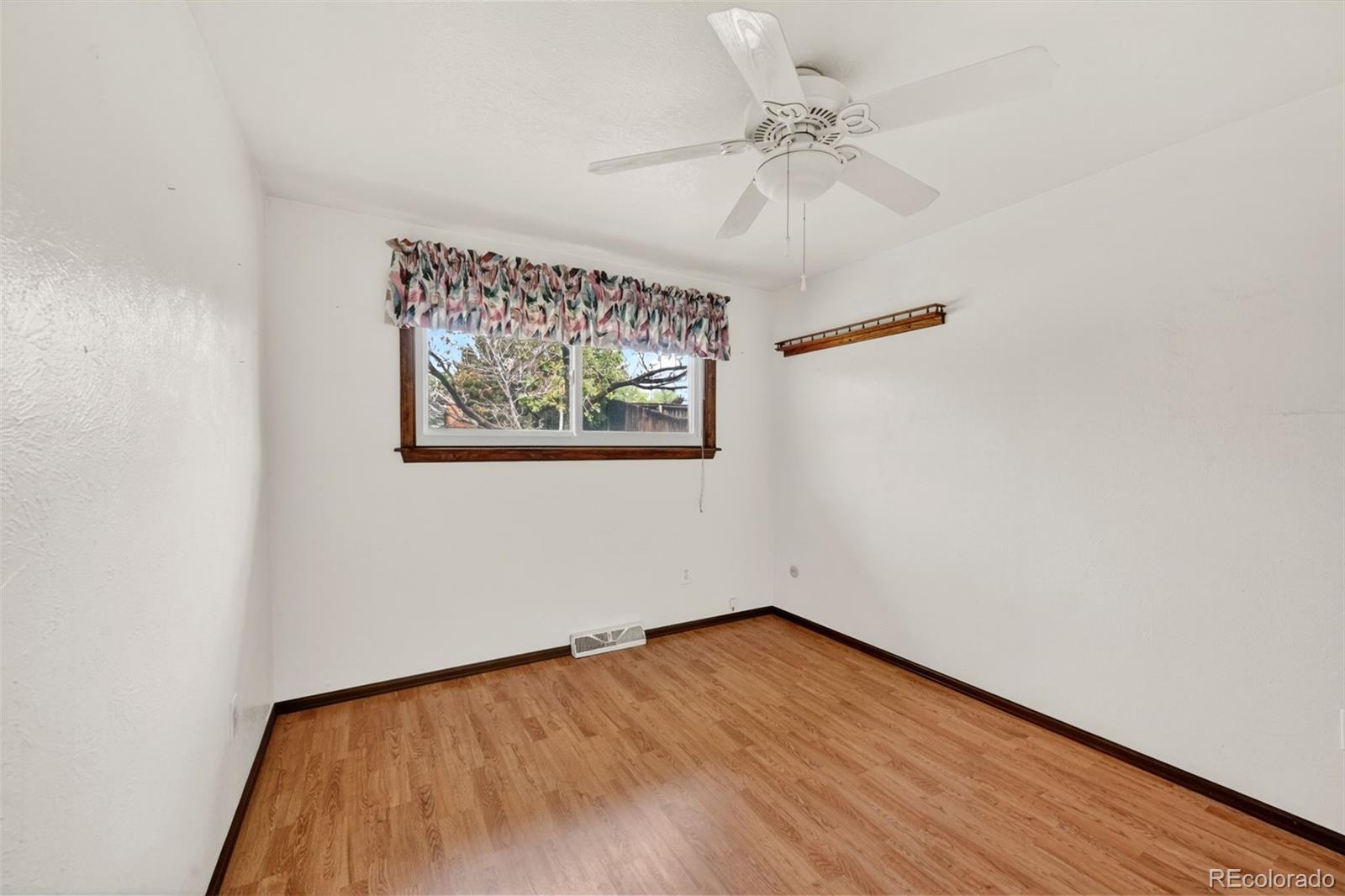MLS Image #18 for 7827 s newland street,littleton, Colorado