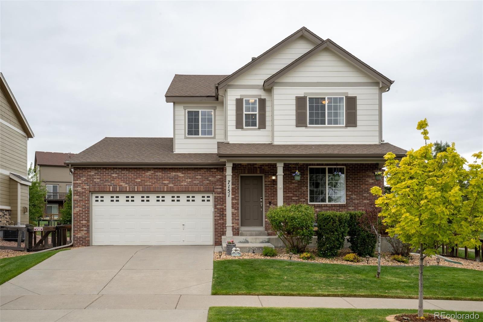 MLS Image #1 for 7151 s oak hill circle,aurora, Colorado